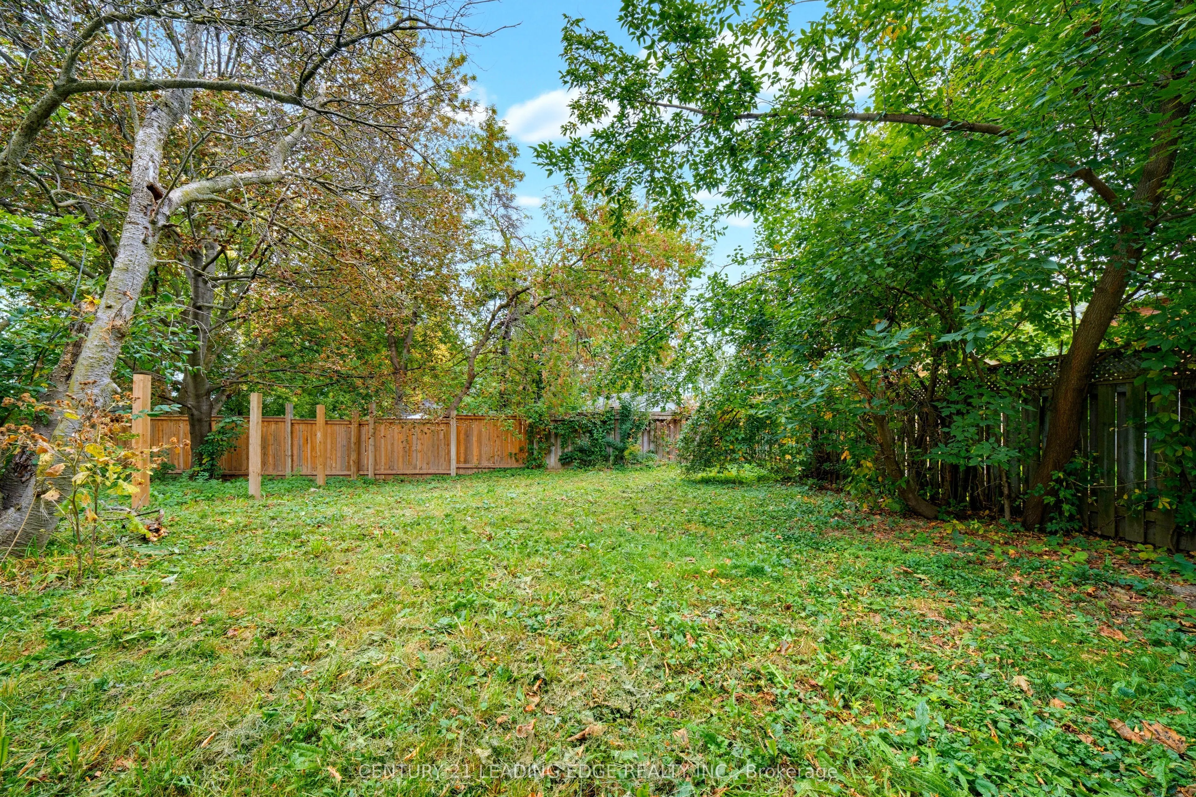 158 Hillcrest Drive