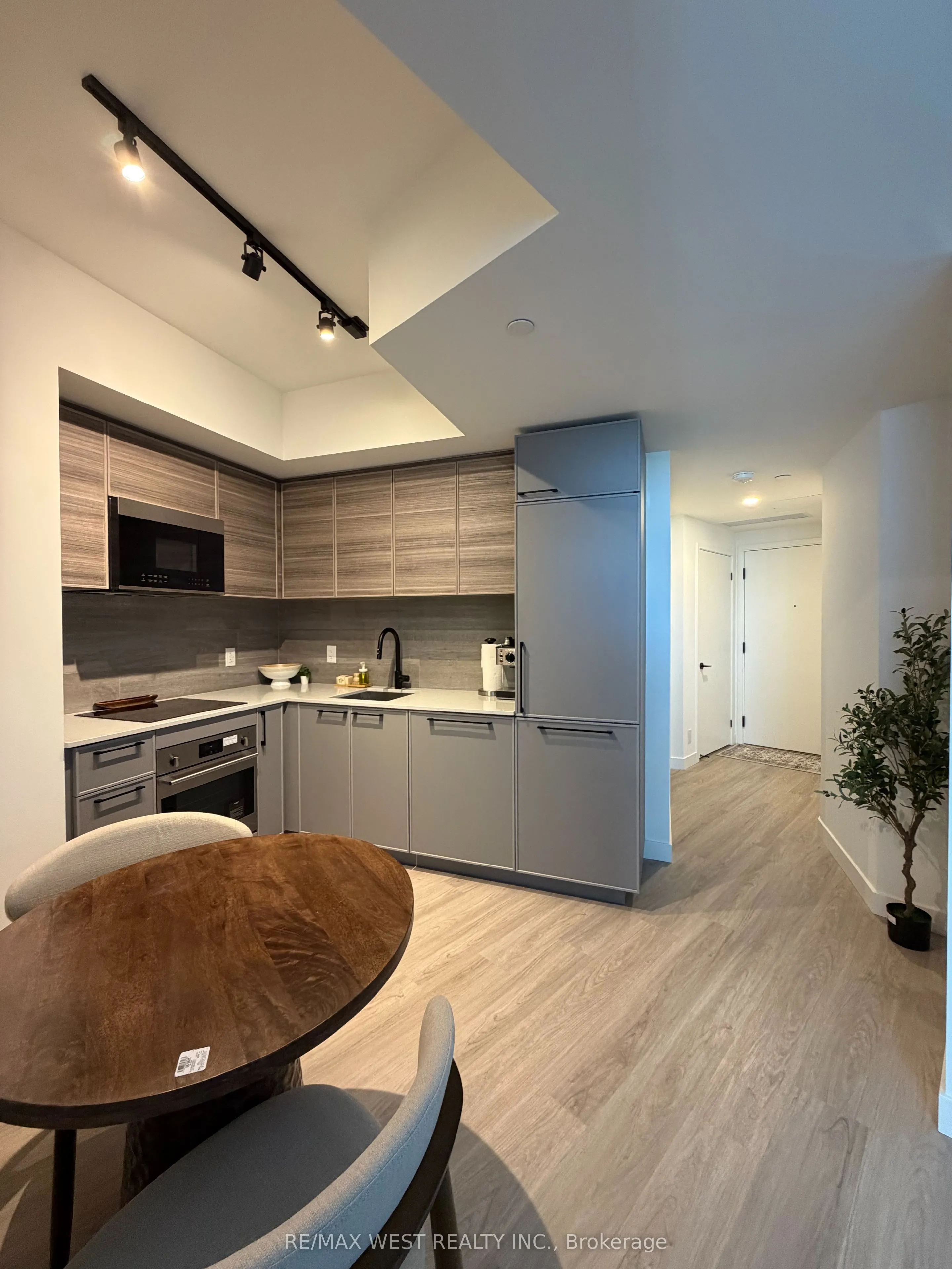 1050 Eastern Avenue #1415