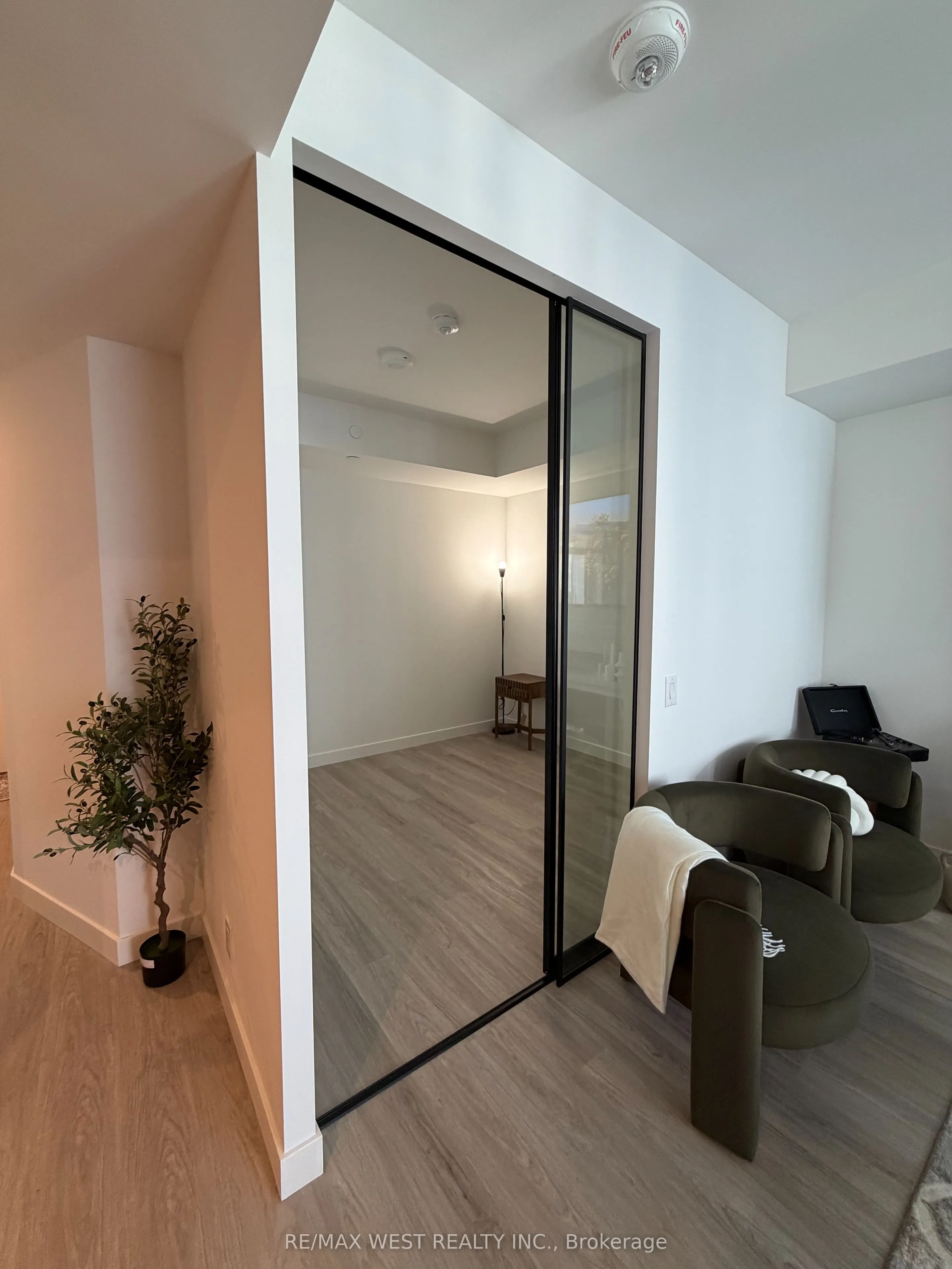 1050 Eastern Avenue #1415