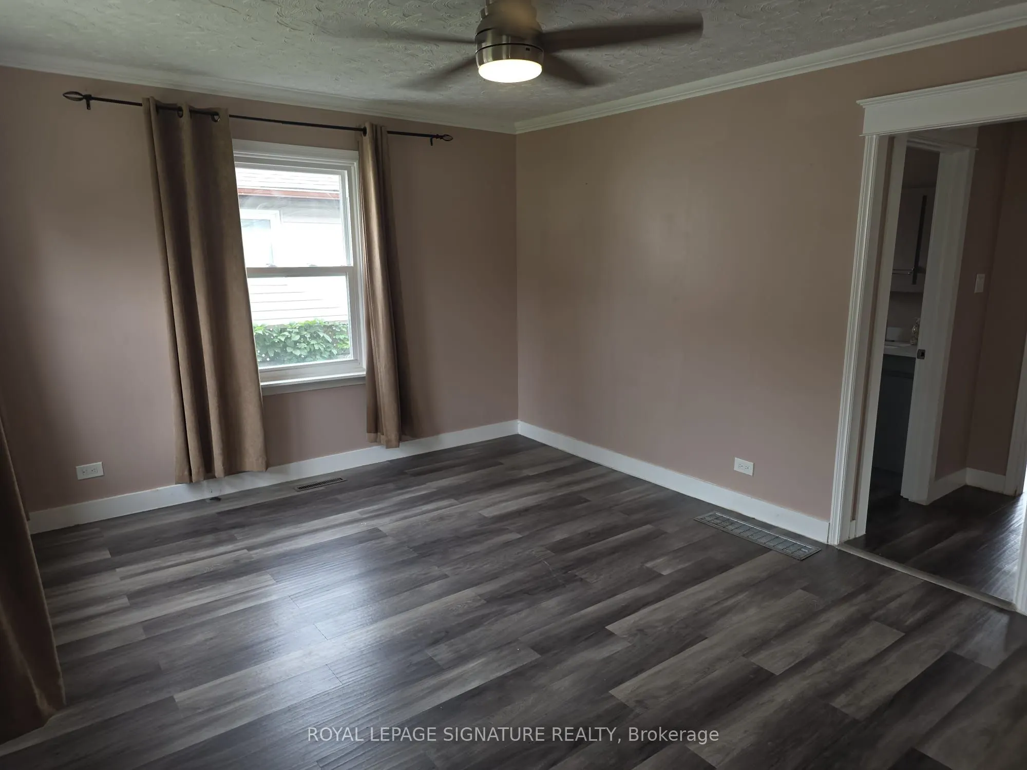 38 Glynn Road #Main