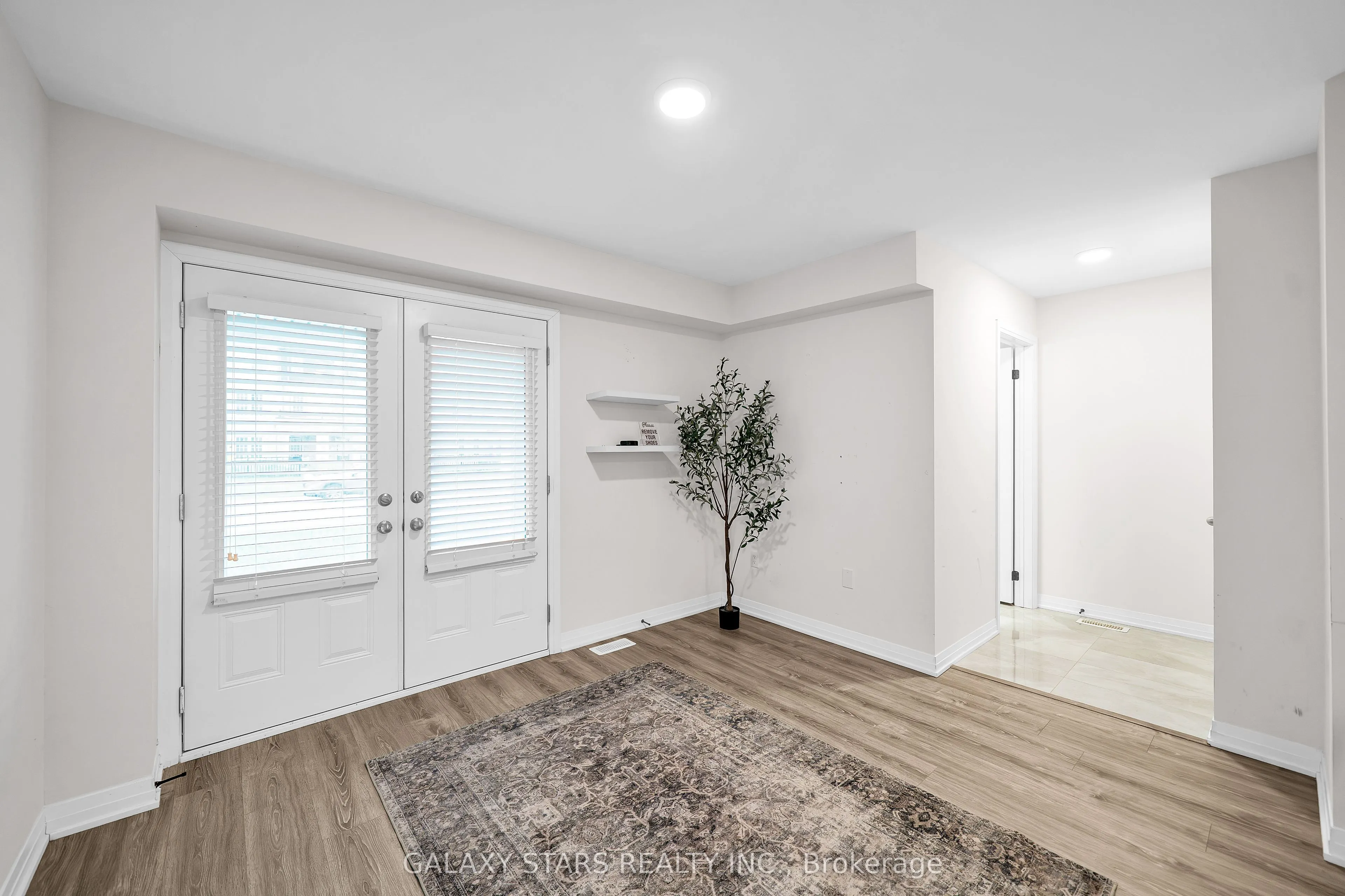 50 Ambereen Place