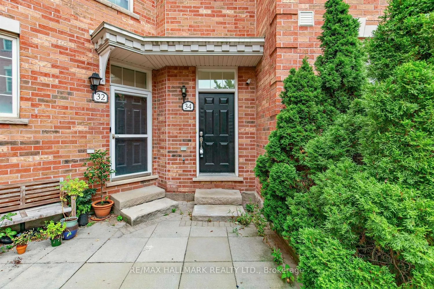 34 Fairhead Mews