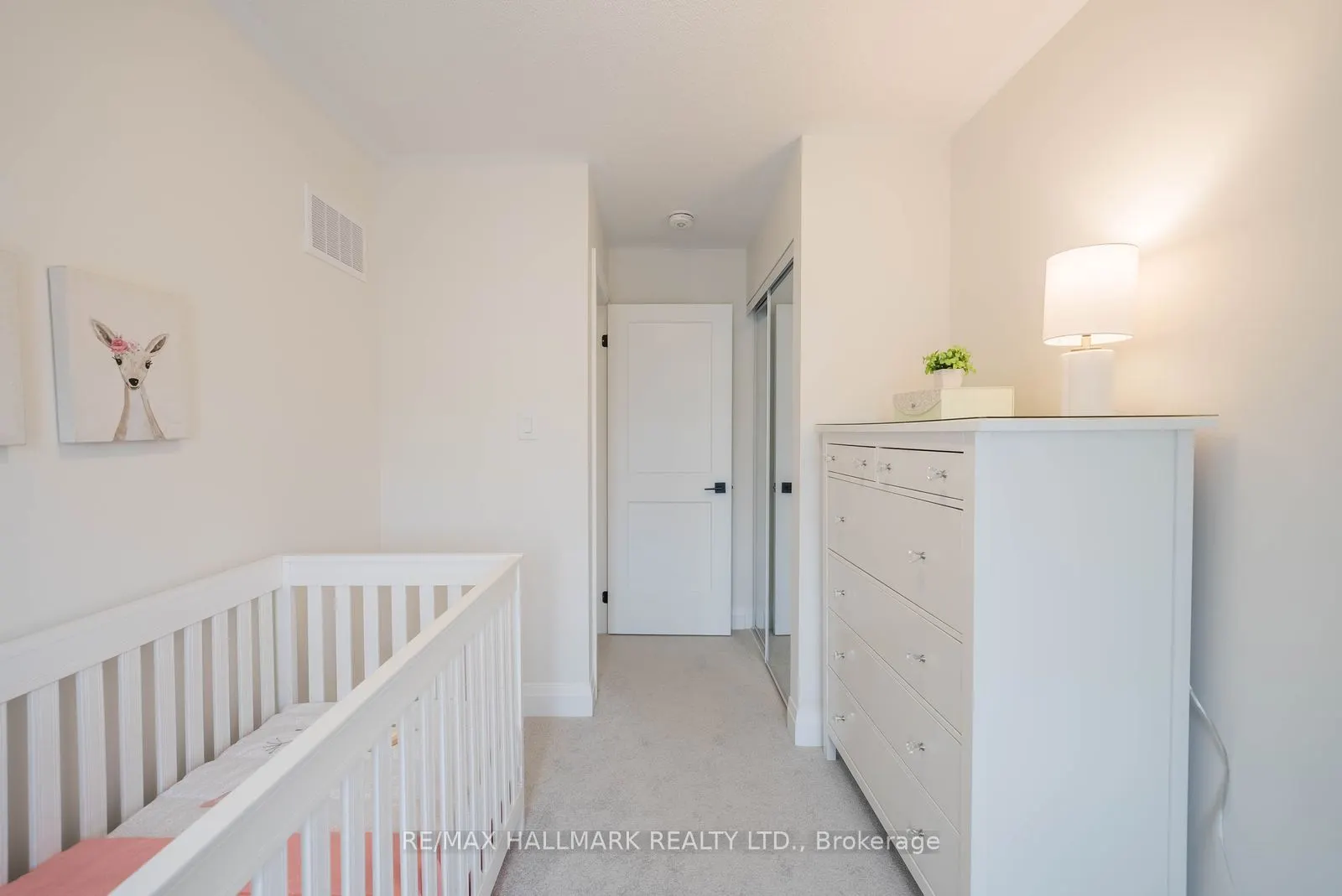 669 Alexander Knox Road