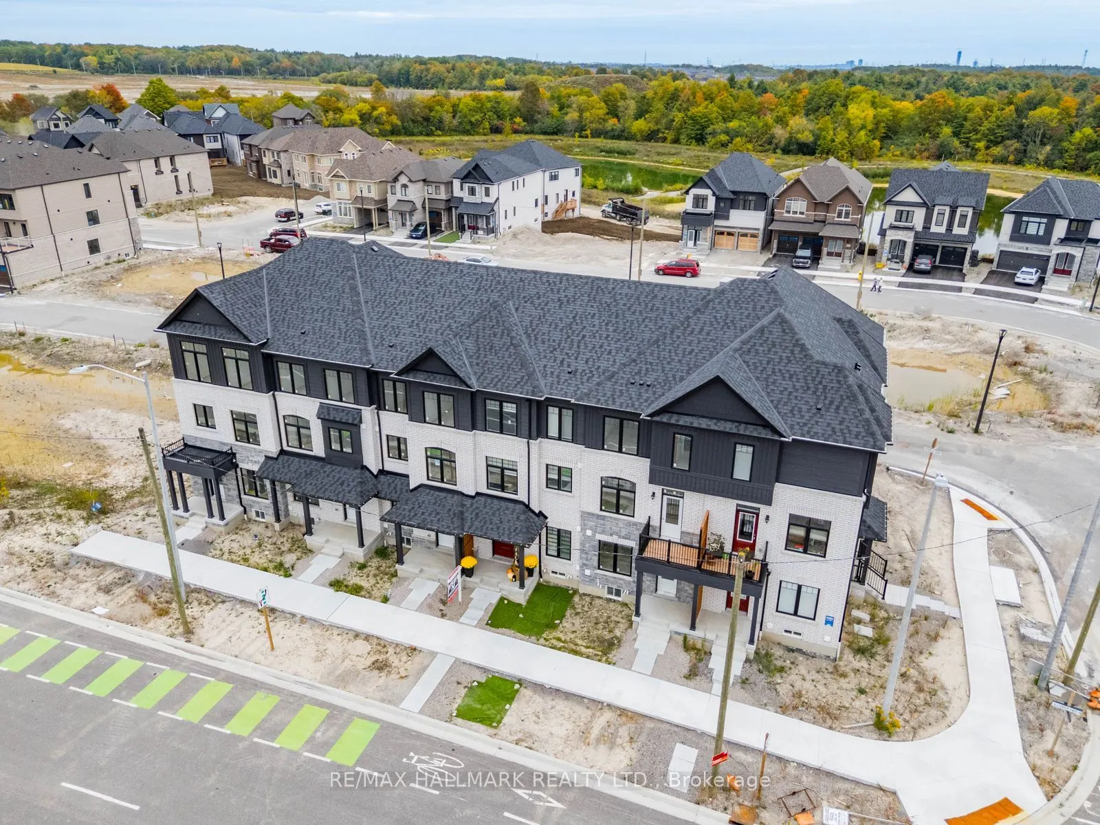 669 Alexander Knox Road