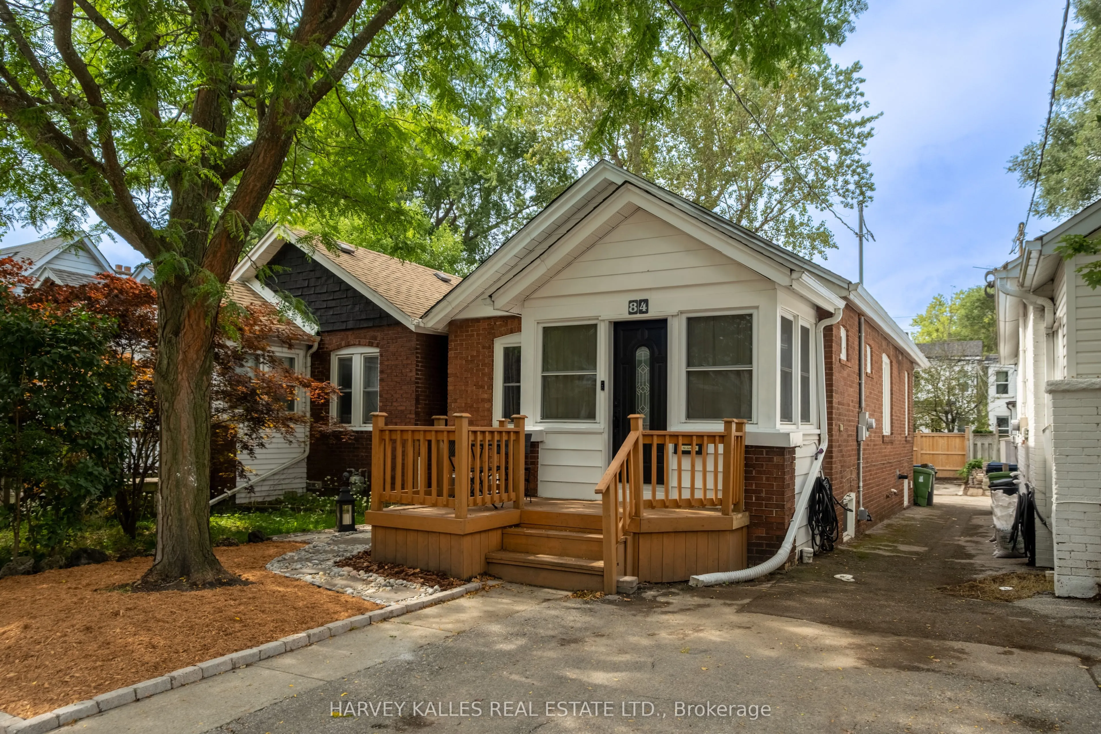 84 Coleridge Avenue