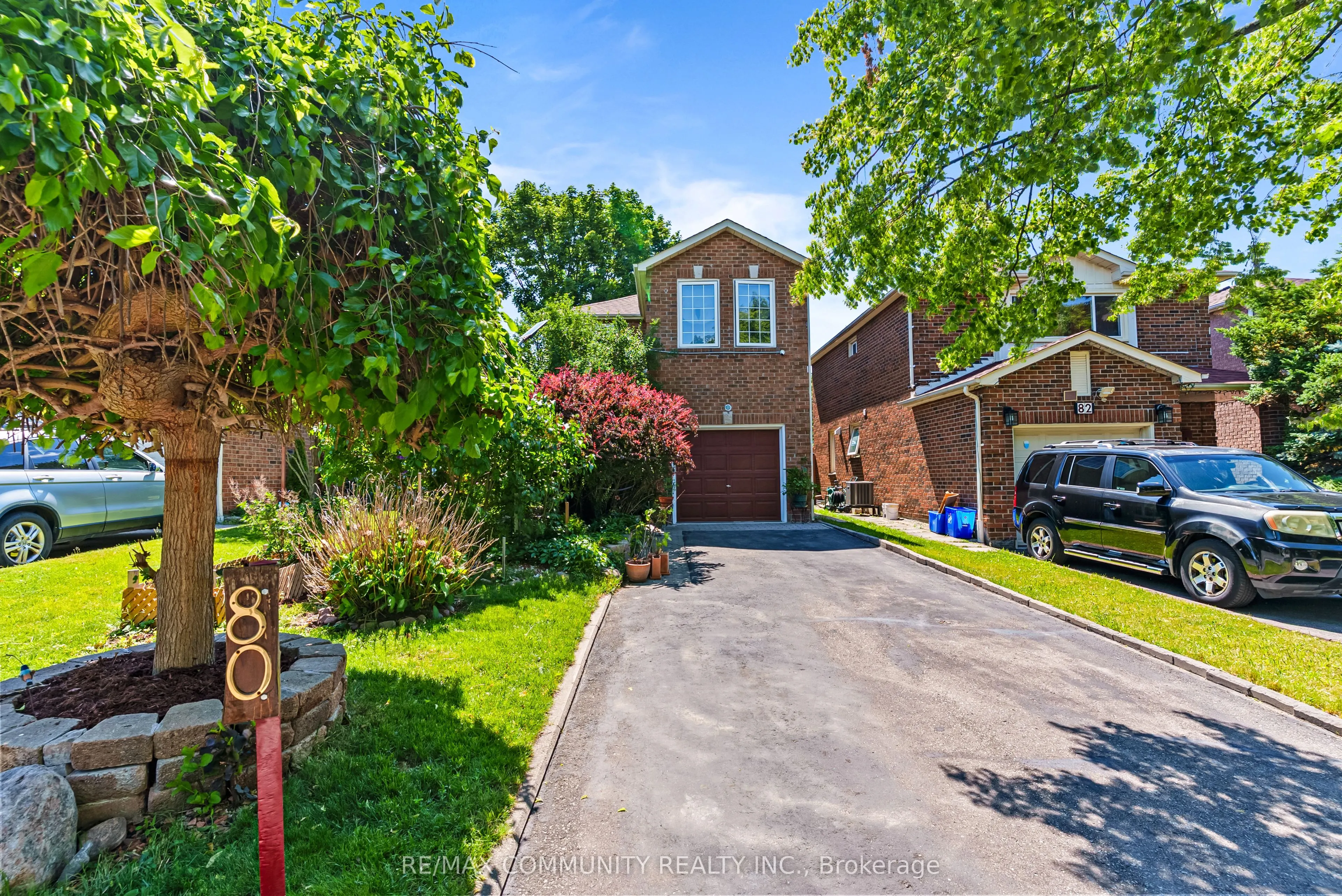 80 Brockman Crescent