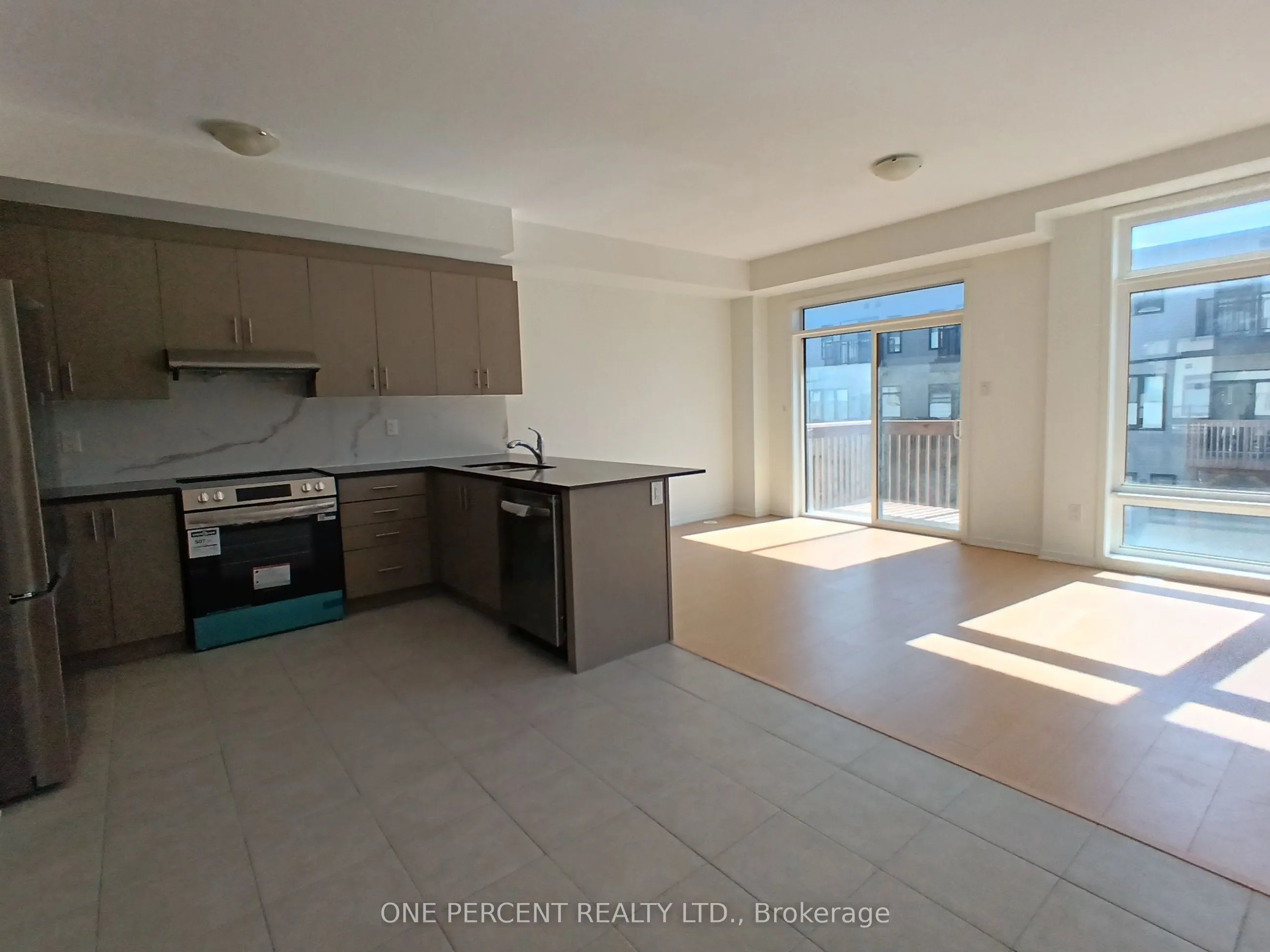743 Stanstead Path