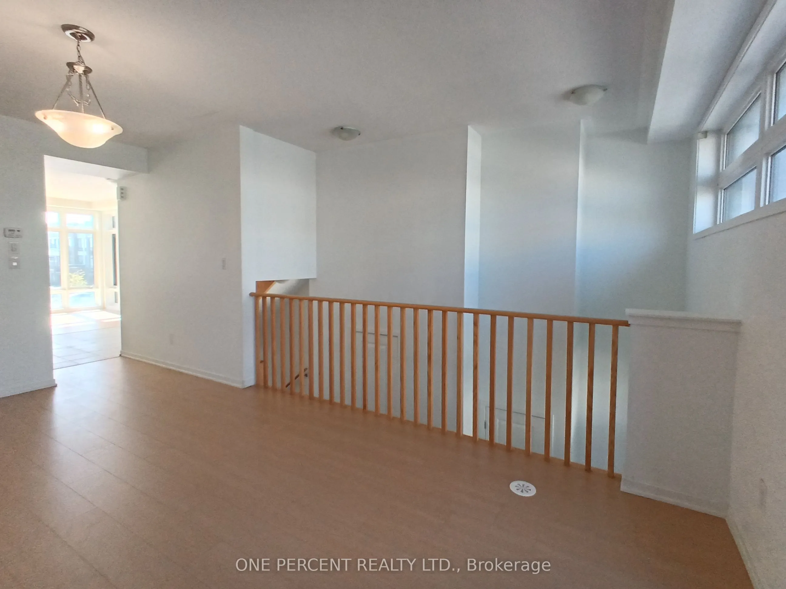 743 Stanstead Path