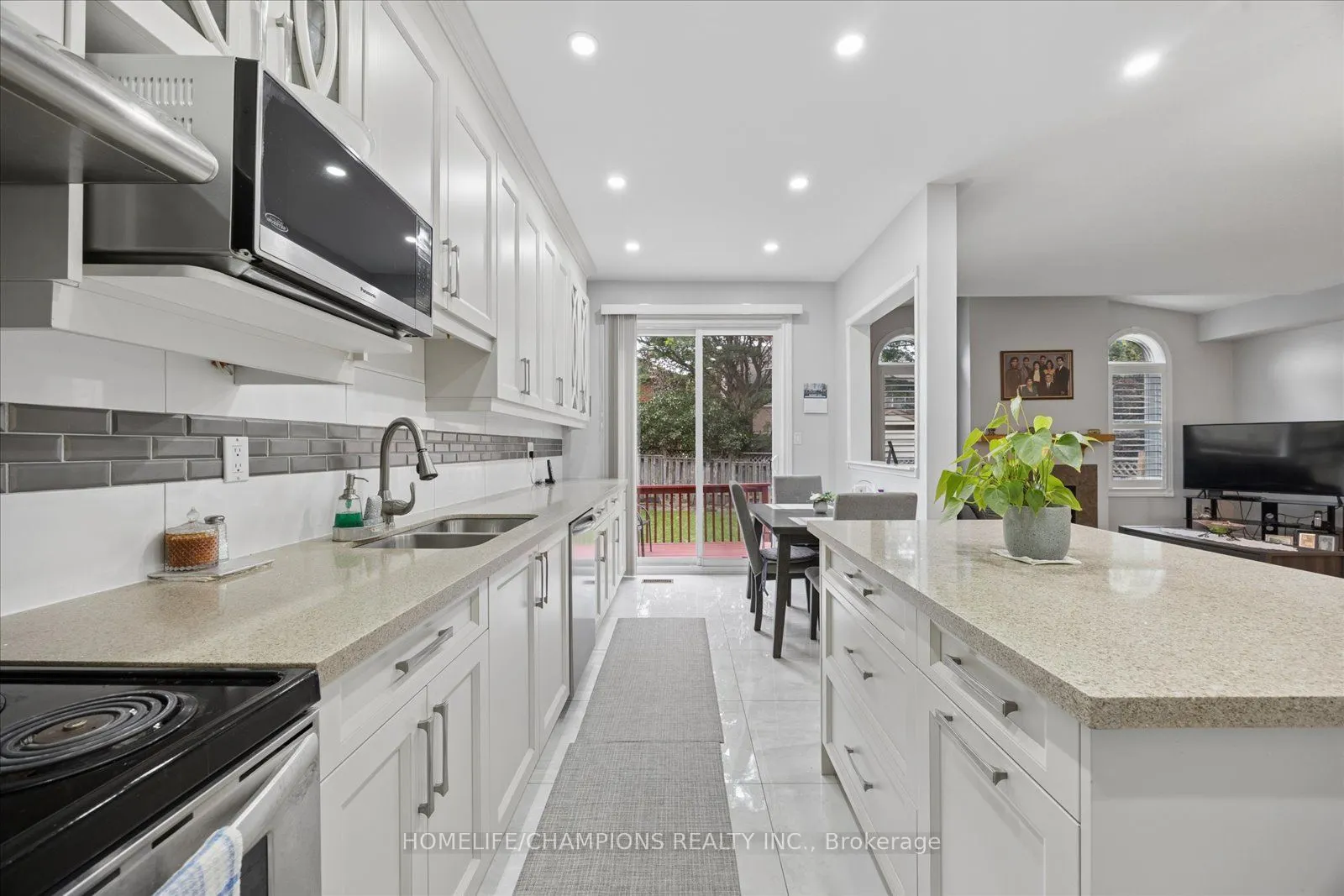 1905 Wildflower Drive