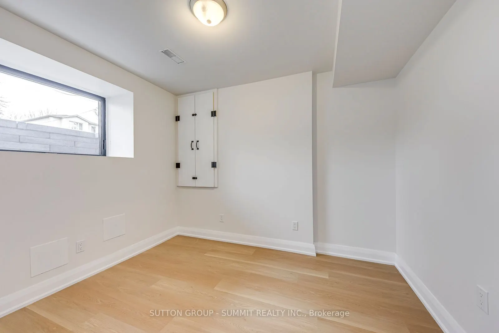 103 Kalmar Avenue