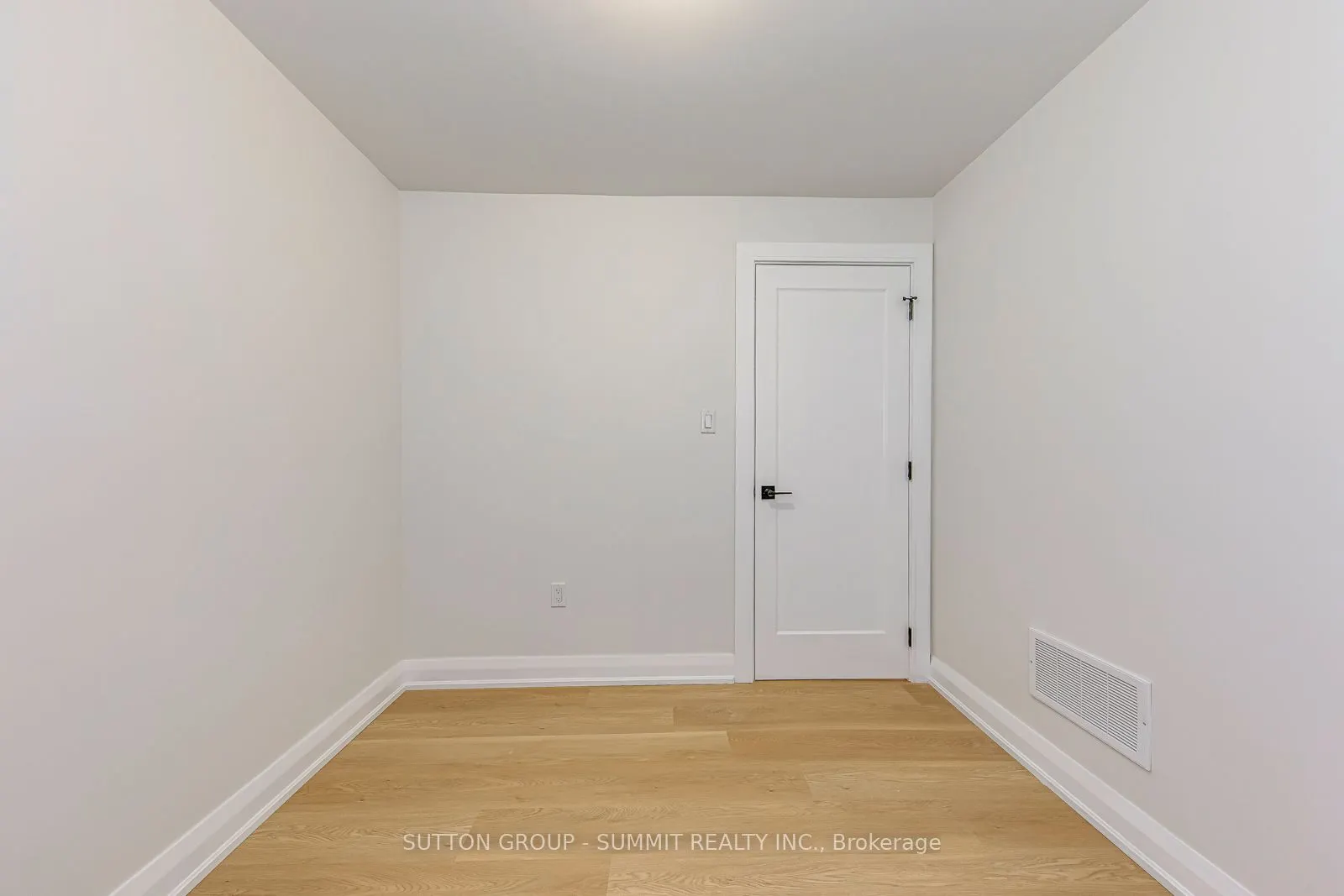103 Kalmar Avenue