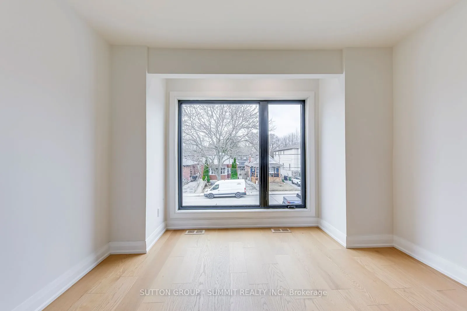 103 Kalmar Avenue