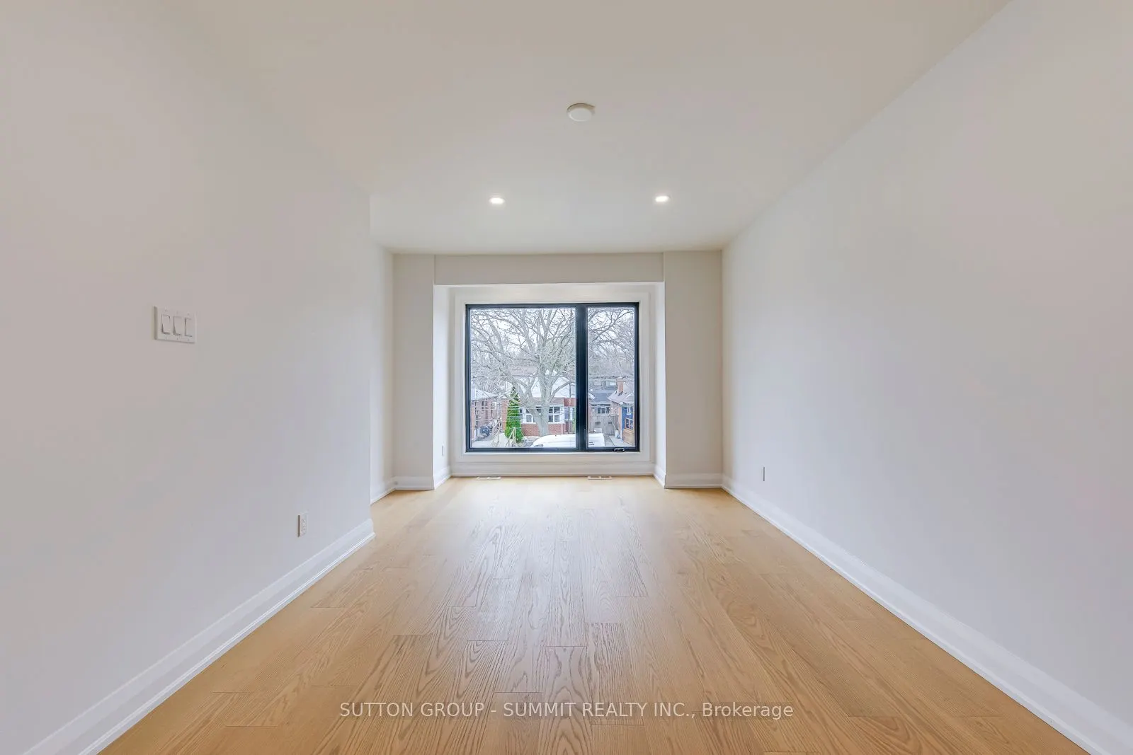 103 Kalmar Avenue