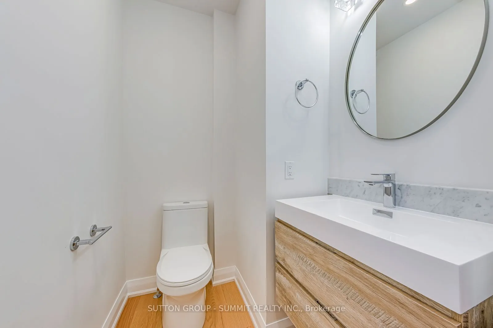 103 Kalmar Avenue