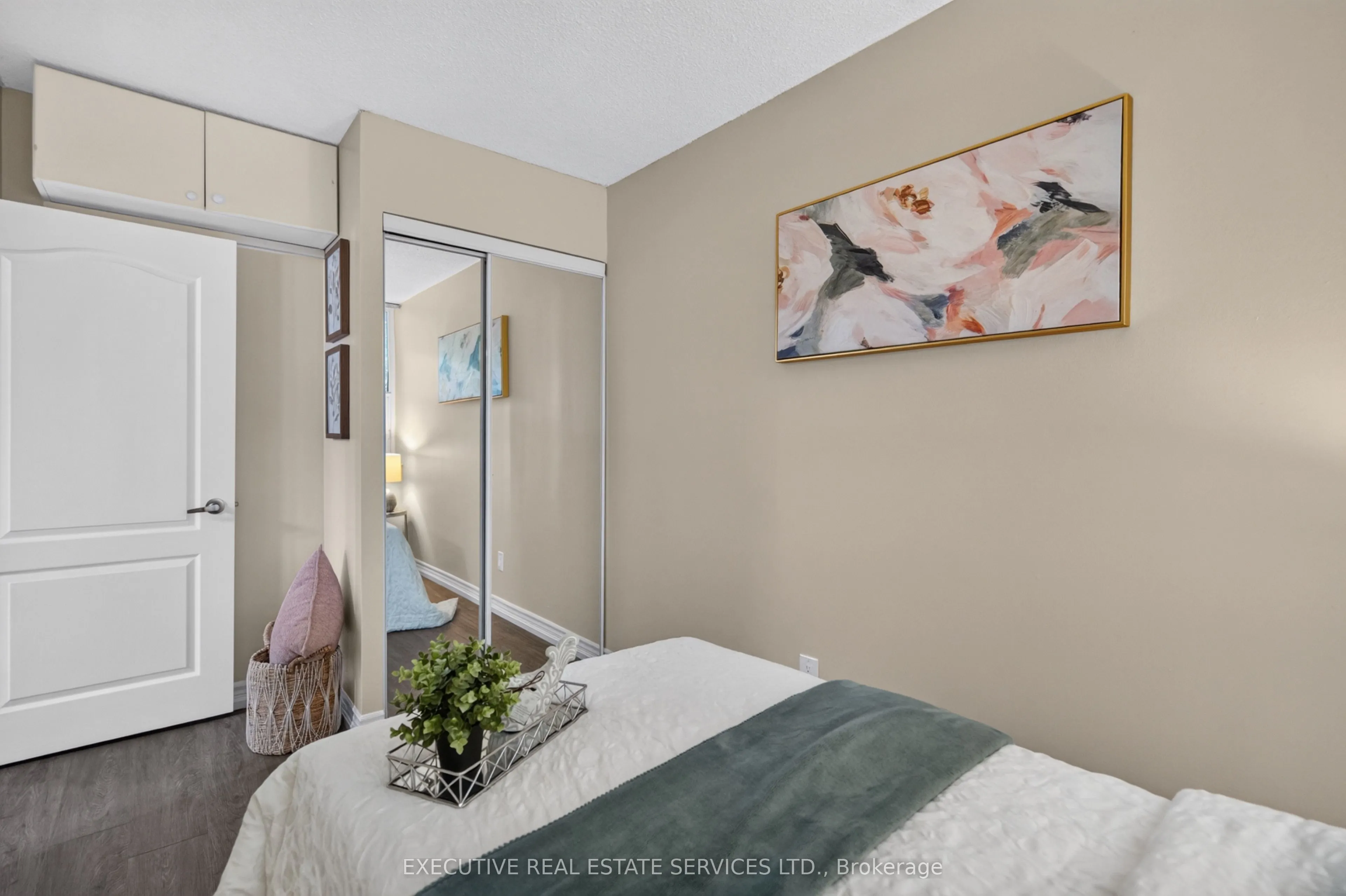 2500 Bridletowne Circle #106
