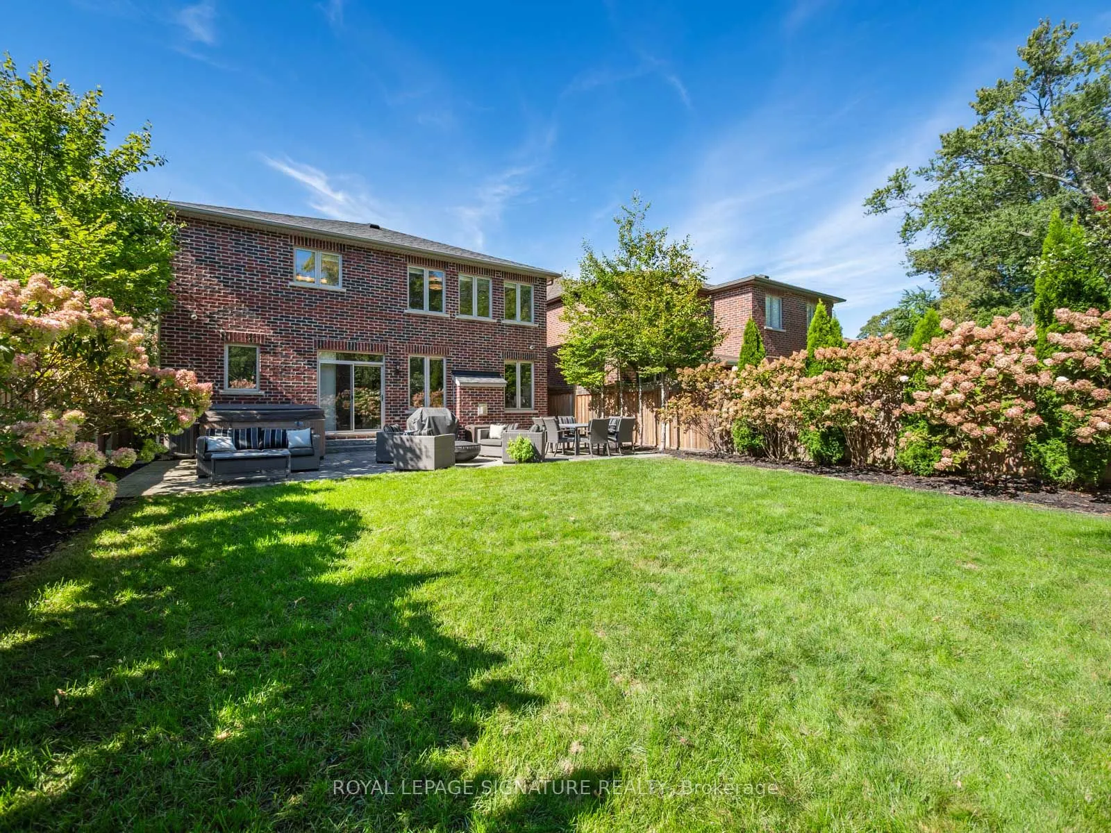 35 Acheson Boulevard