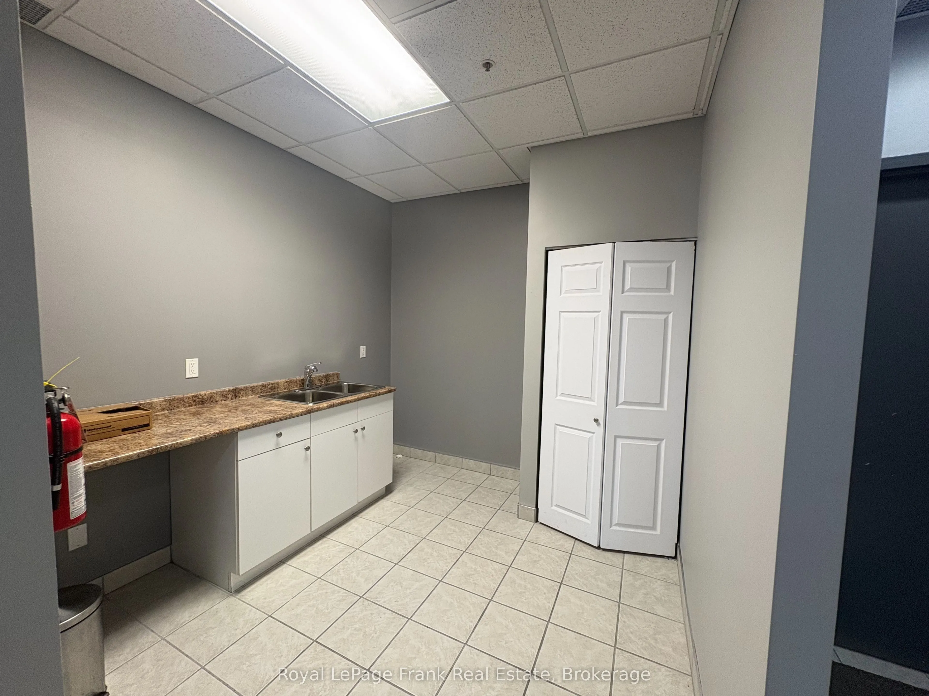 1614 Dundas Street E #210