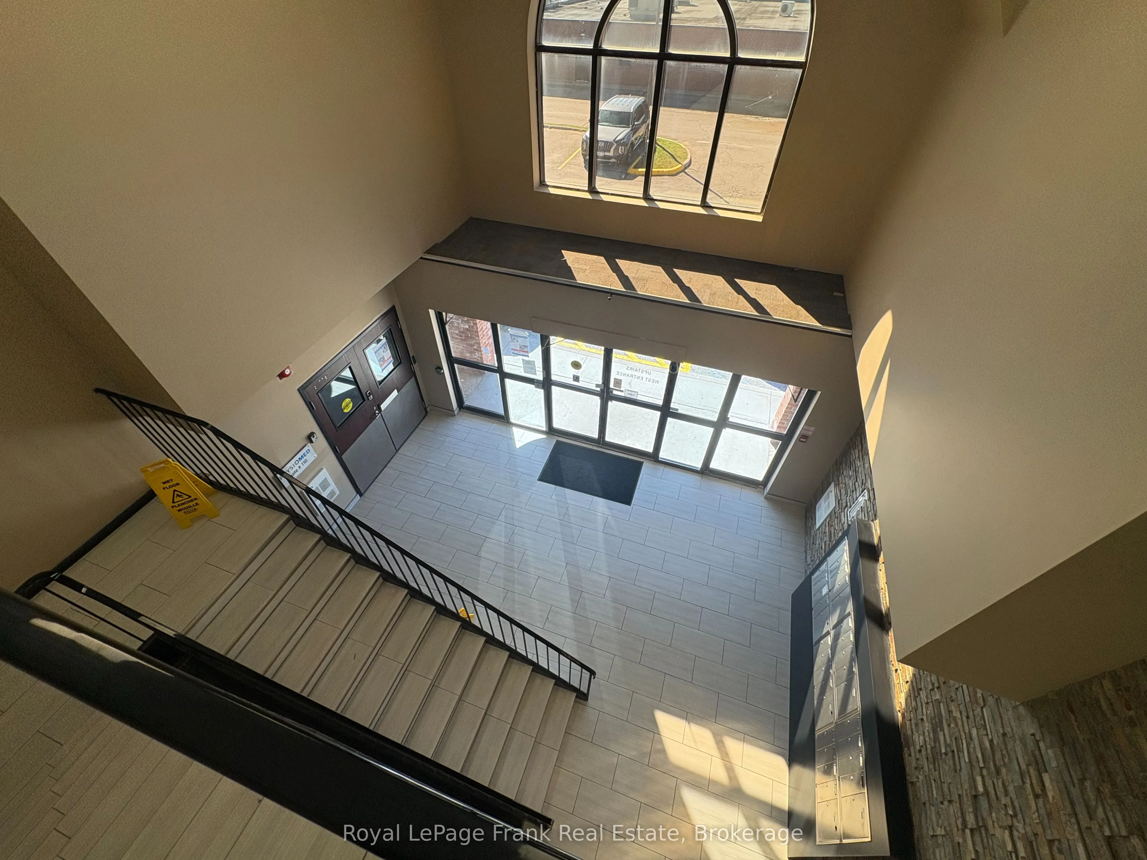 1614 Dundas Street E #210
