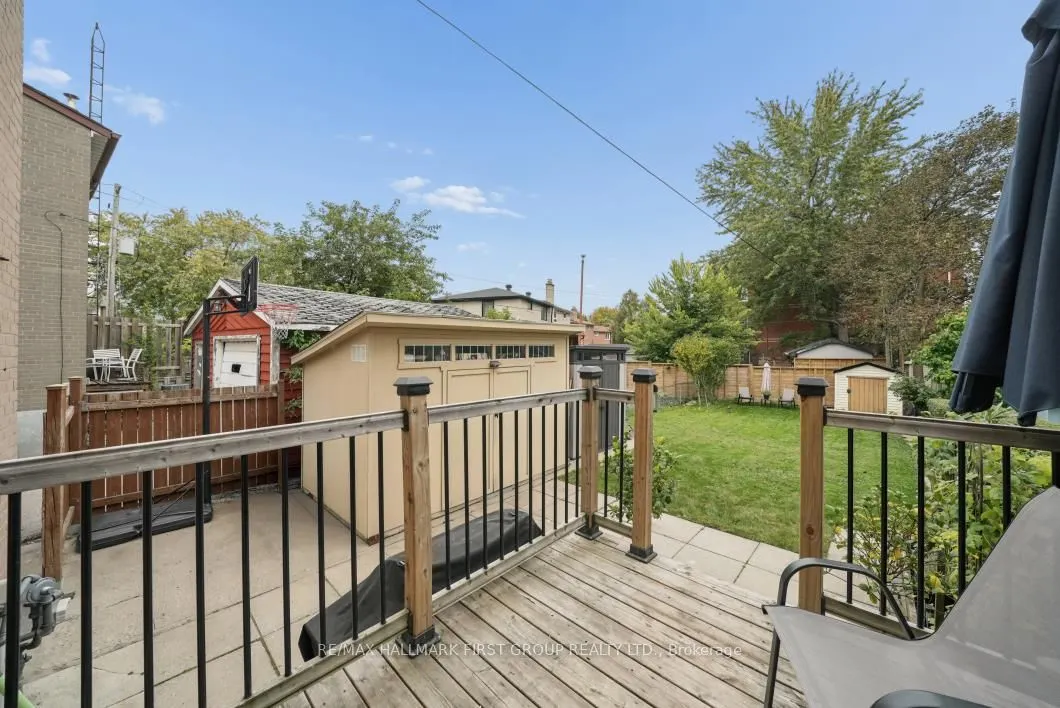 7 Ellendale Drive