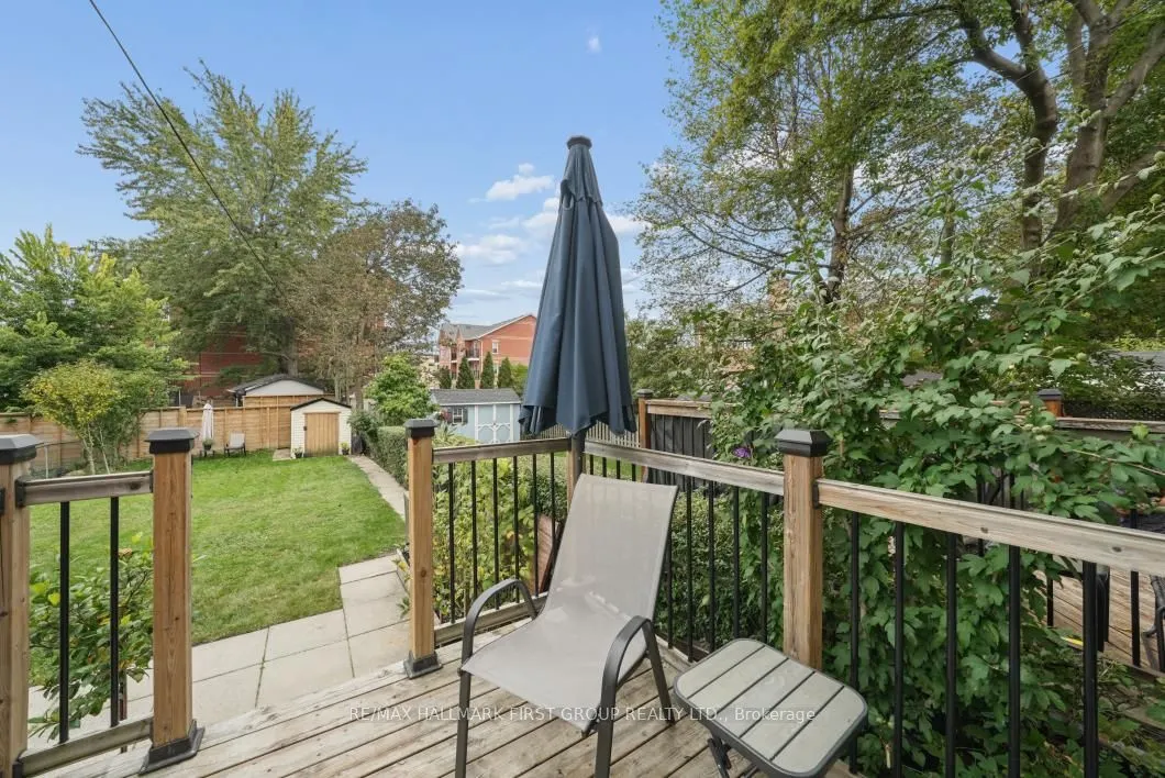 7 Ellendale Drive