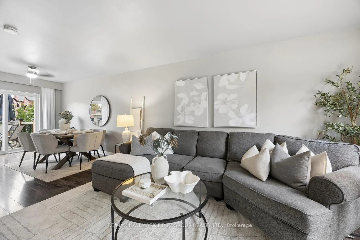 7 Ellendale Drive