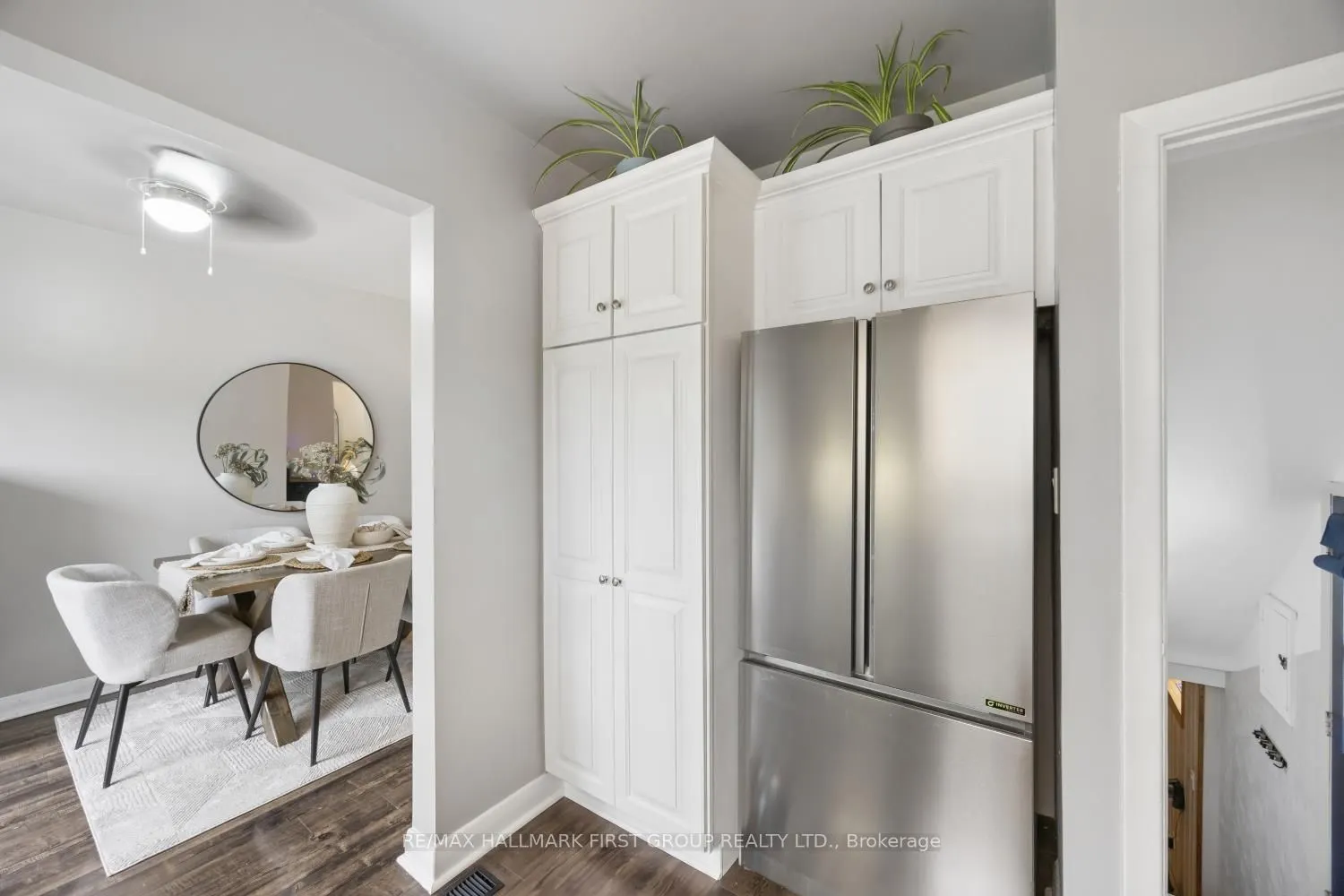 7 Ellendale Drive