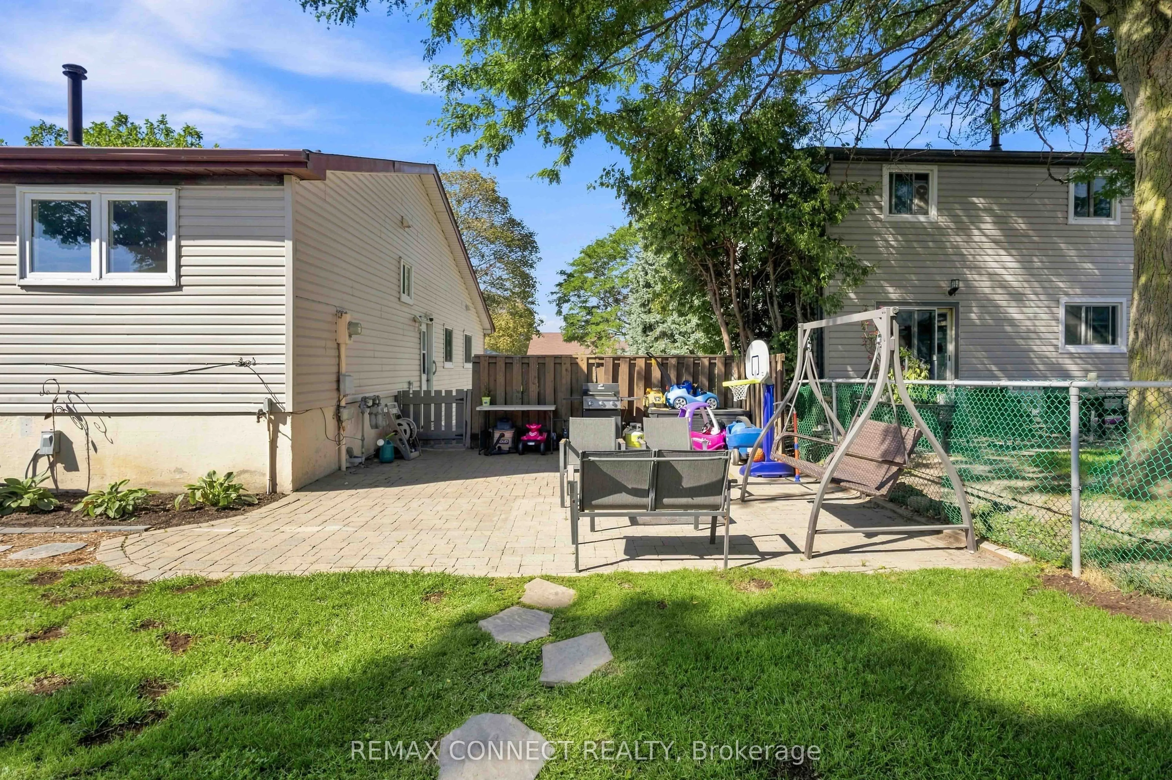 31 Roser Crescent