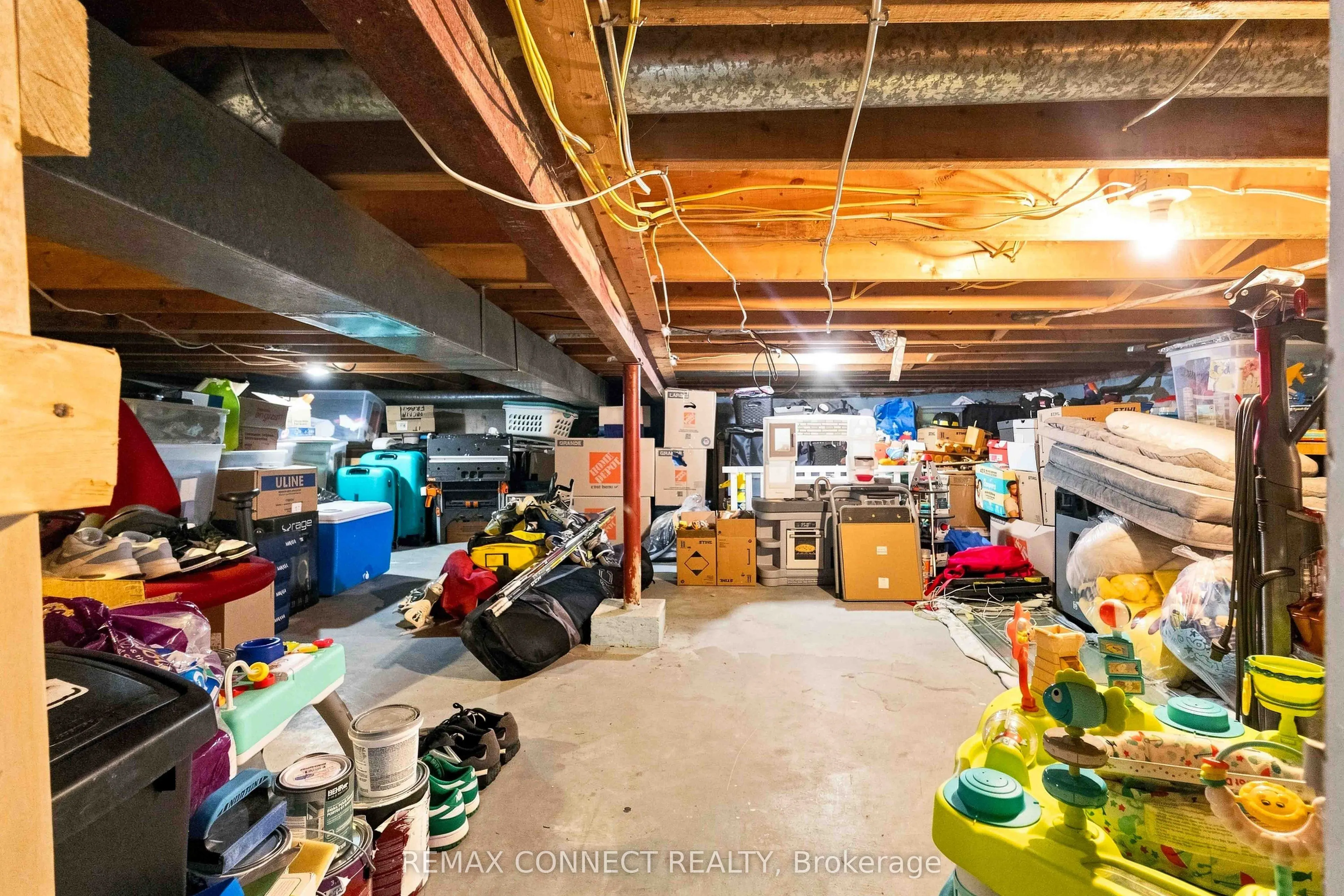 31 Roser Crescent