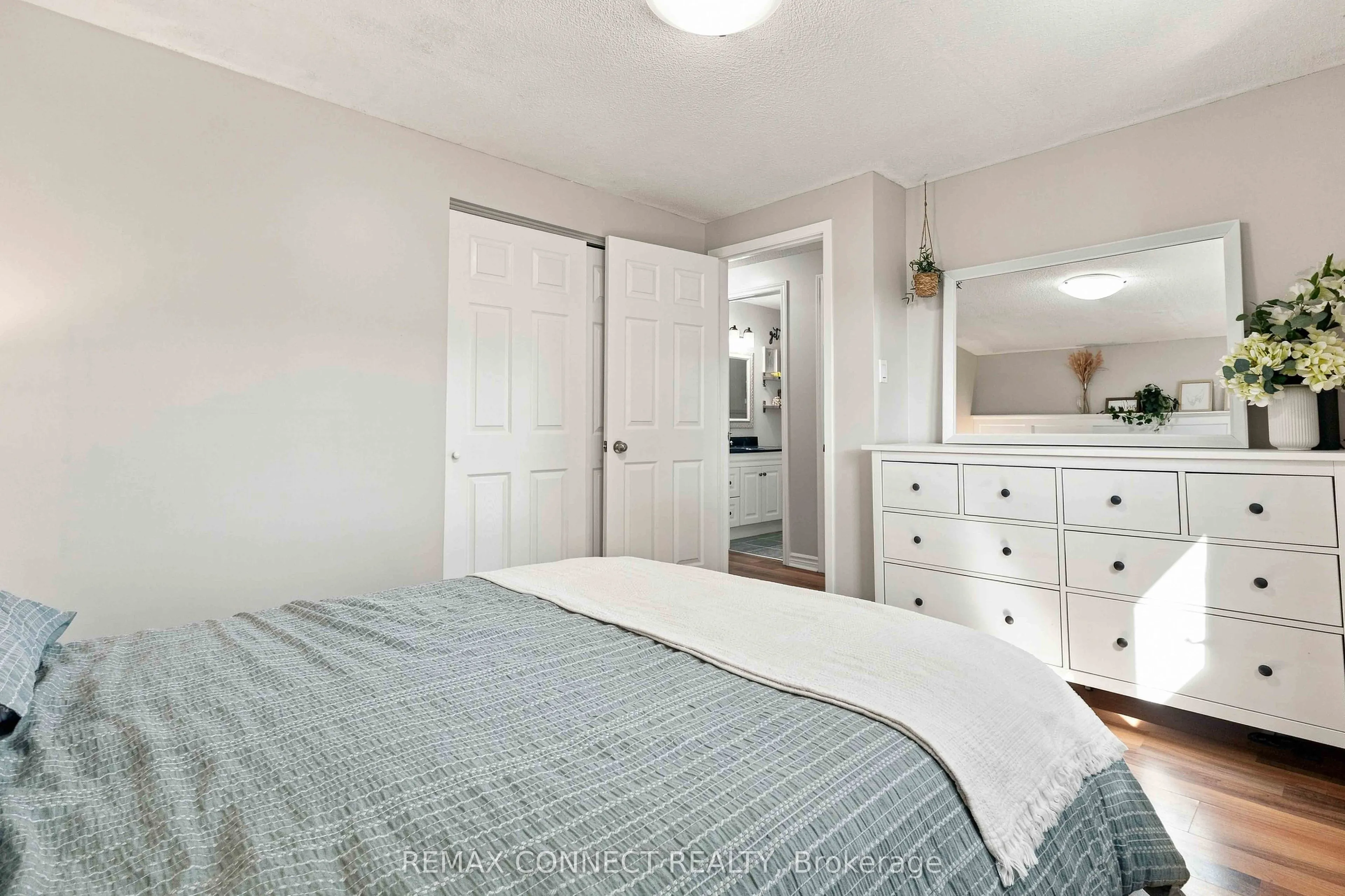31 Roser Crescent