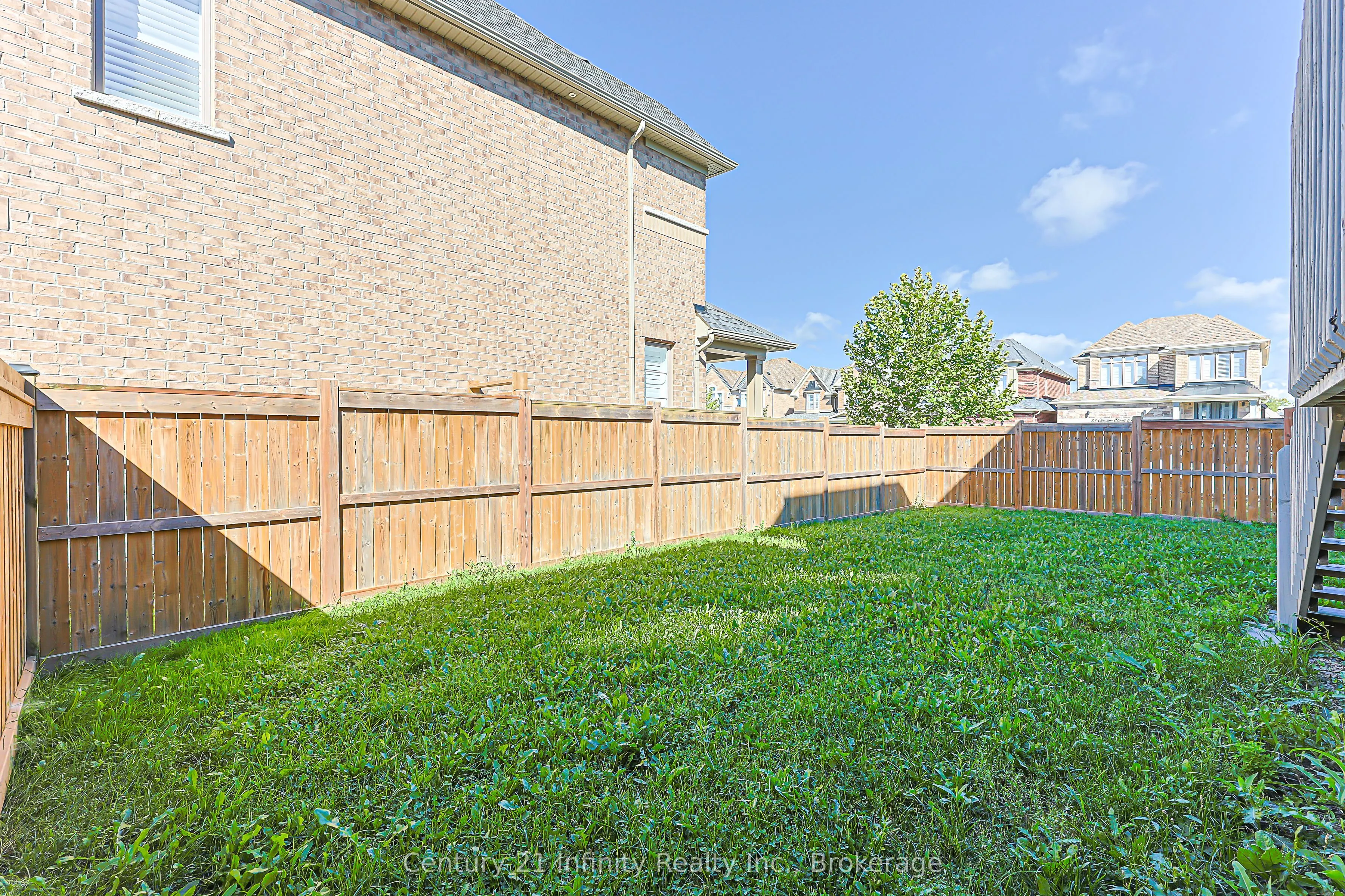 2 Gillivary Drive