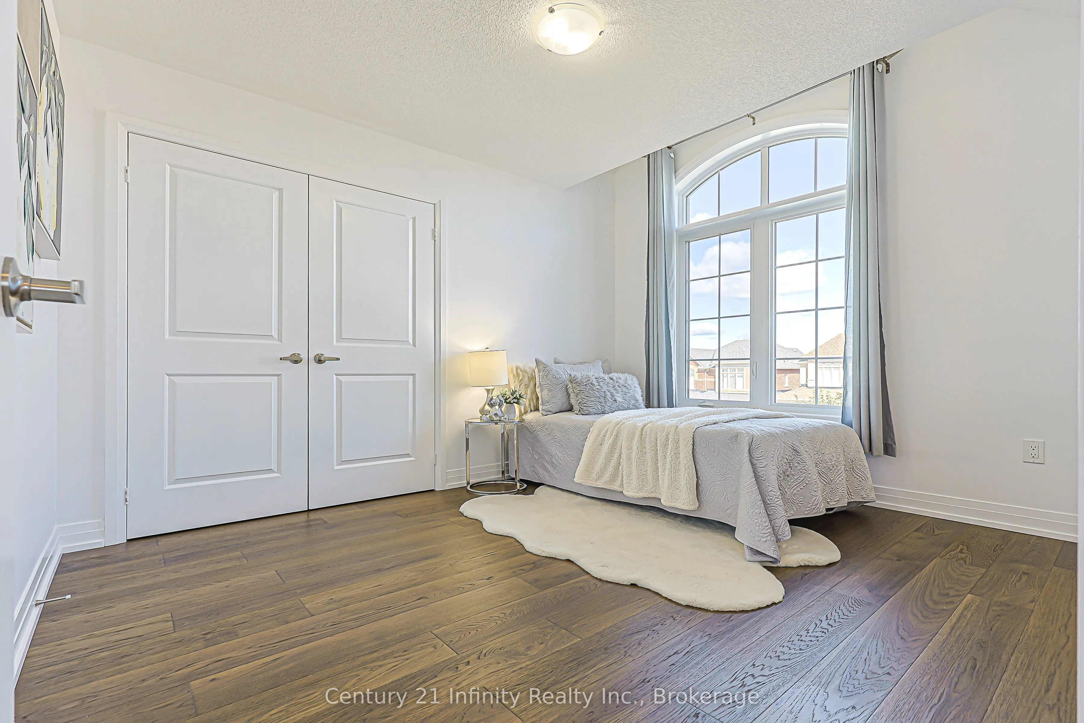 2 Gillivary Drive