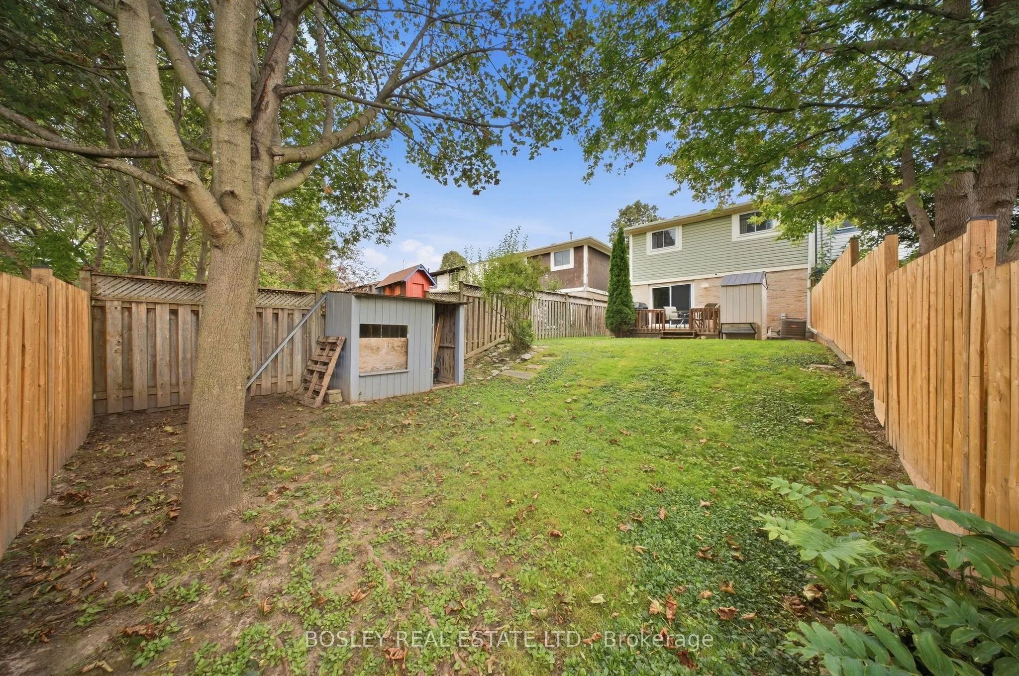865 Gentry Crescent