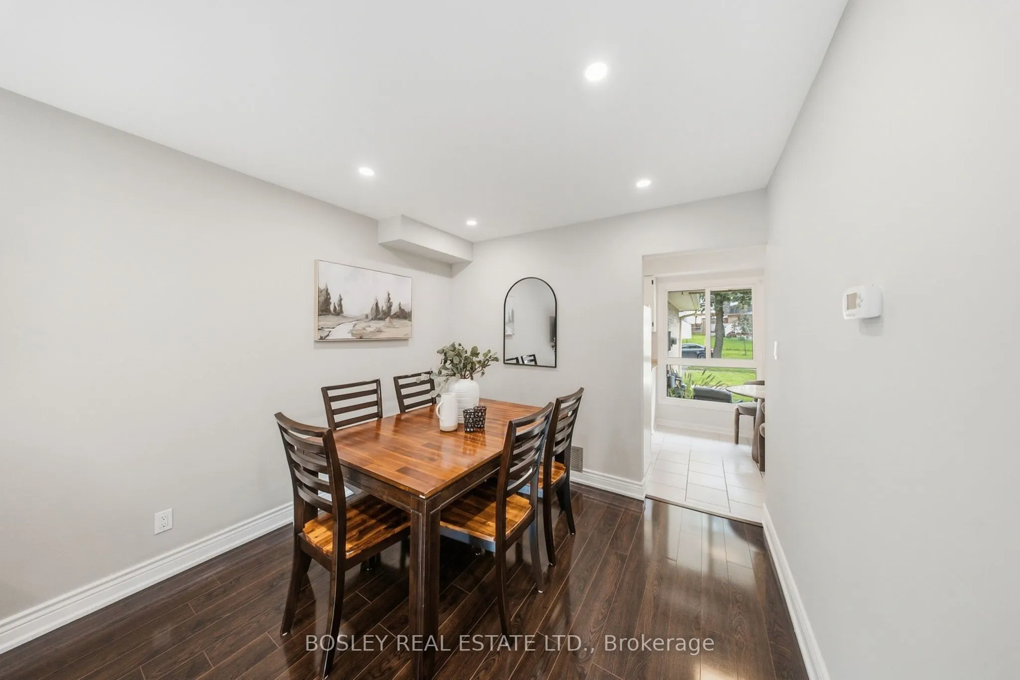 865 Gentry Crescent