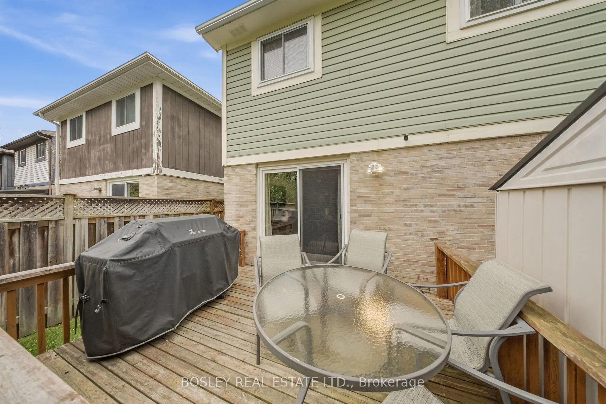 865 Gentry Crescent