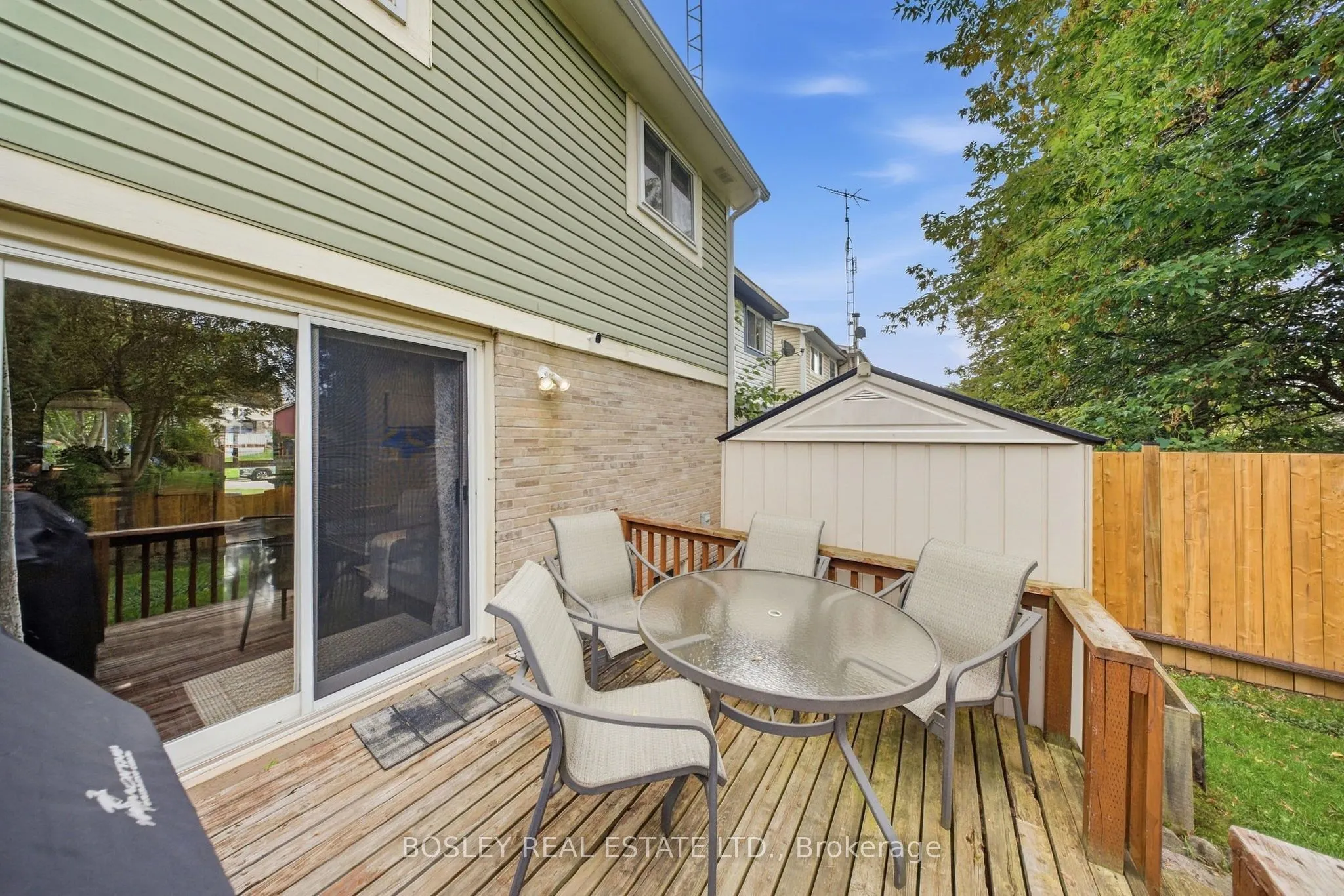 865 Gentry Crescent