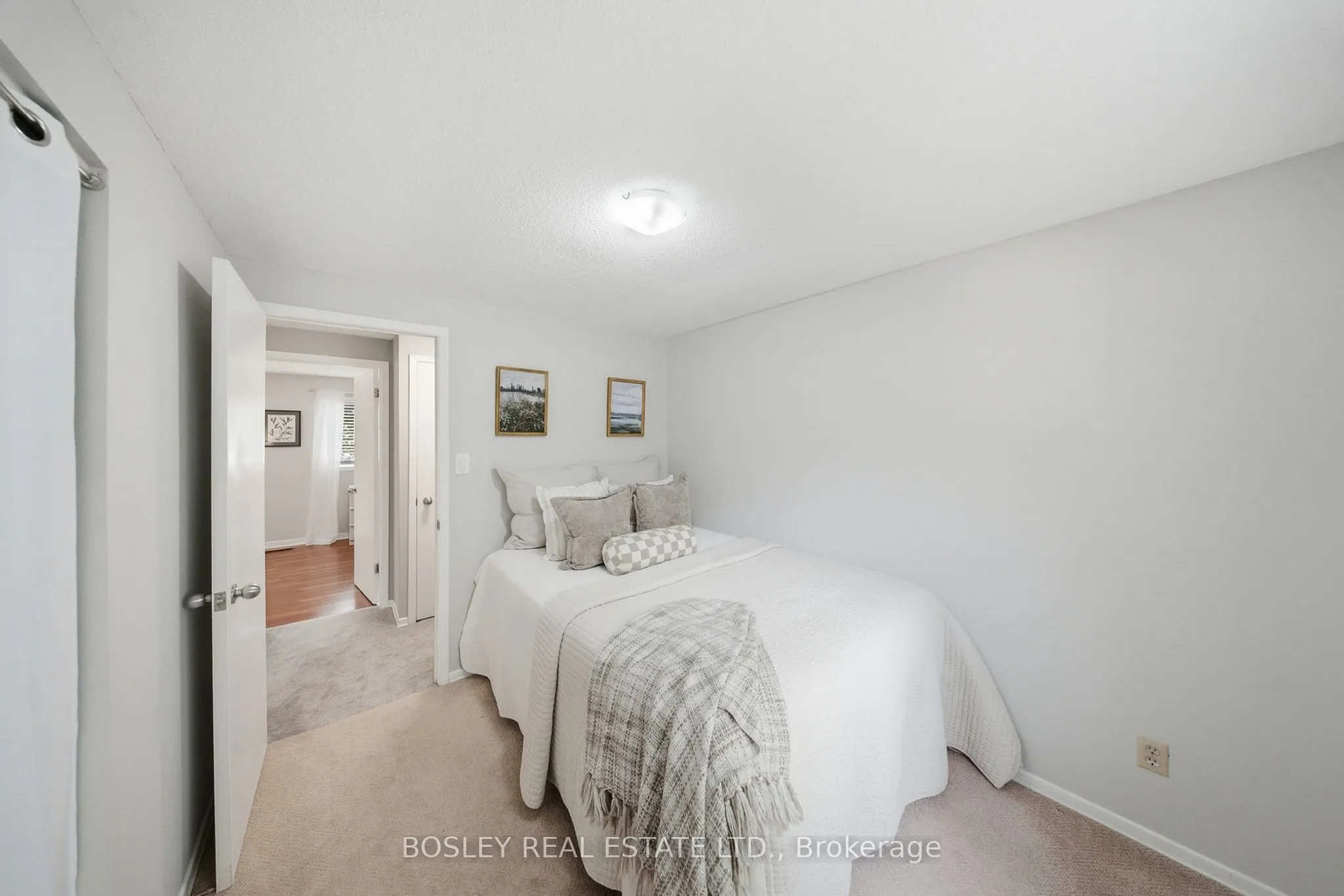 865 Gentry Crescent