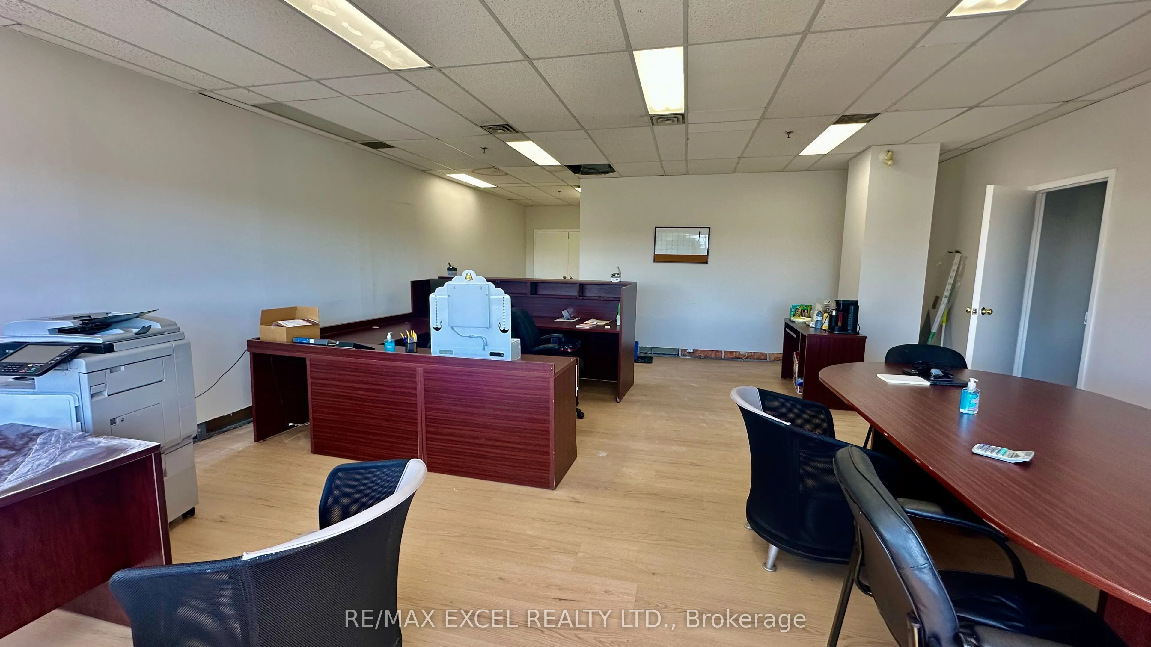 3090 Kingston Road #400B