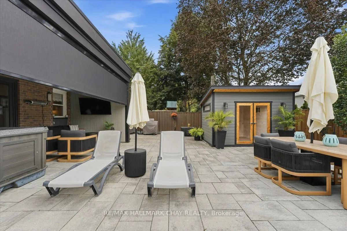 5 Draper Court