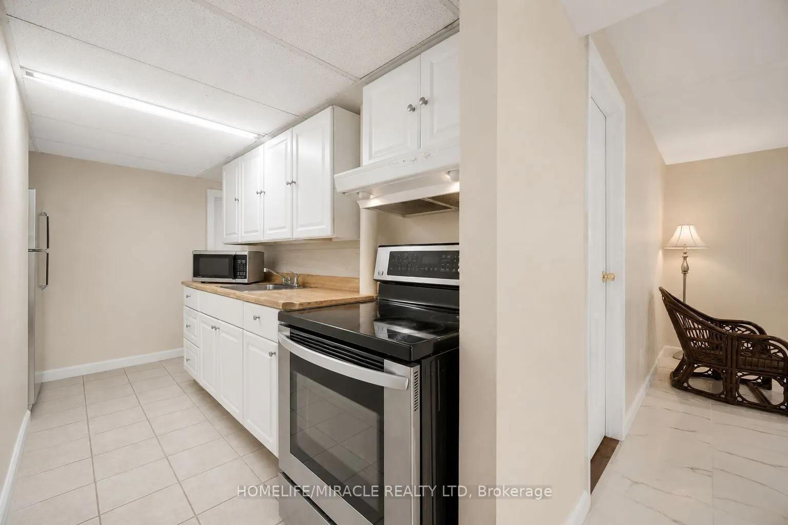 283 Cordova Road