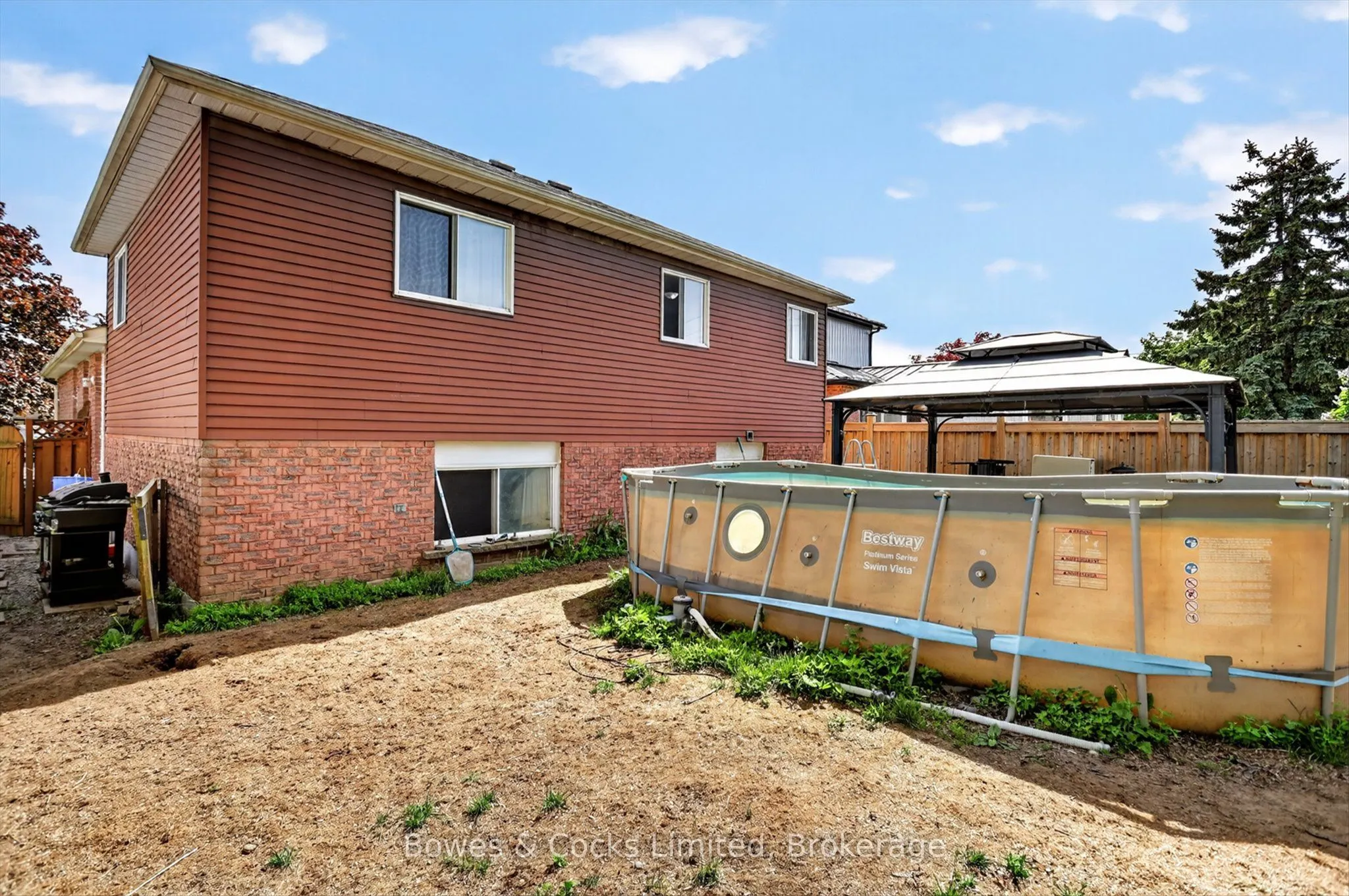 4 Claret Road