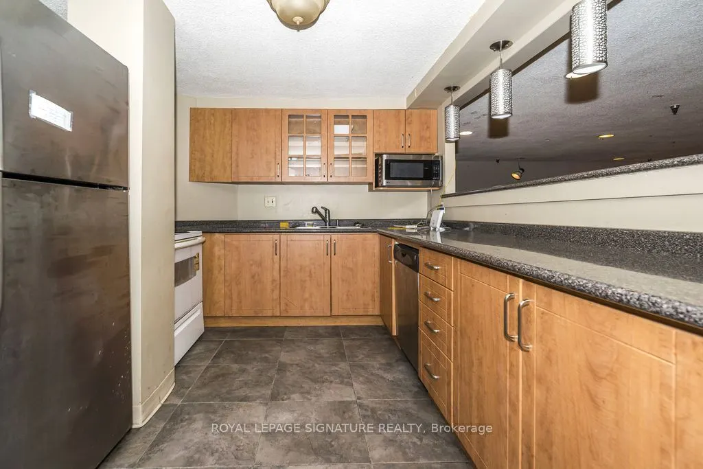 4091 Sheppard Avenue E #2007
