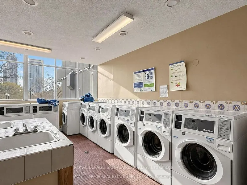 4091 Sheppard Avenue E #2007