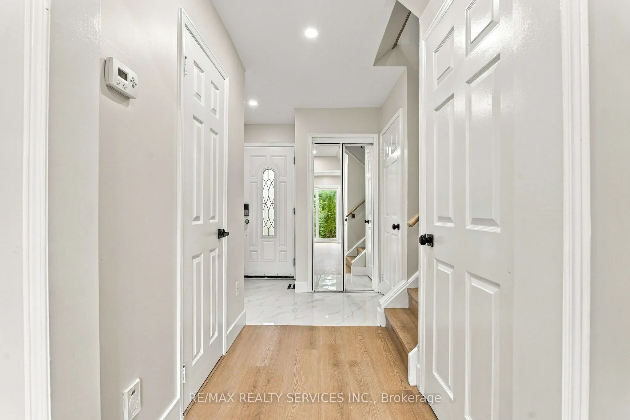 6 Scarbell Drive