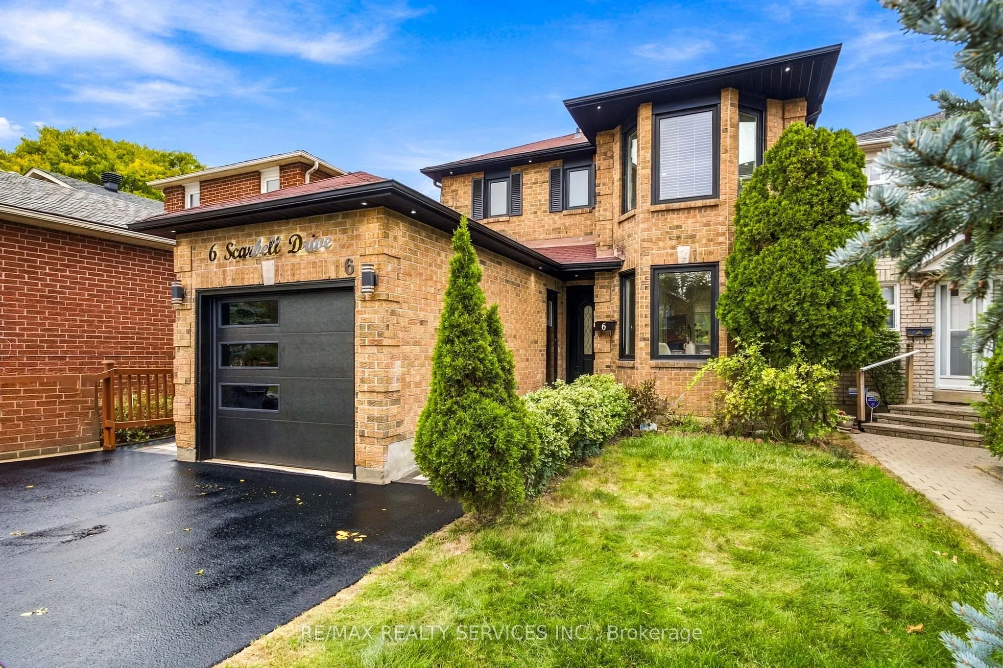 6 Scarbell Drive