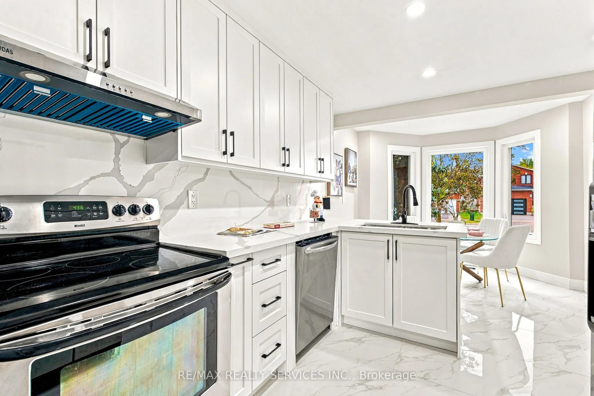 6 Scarbell Drive