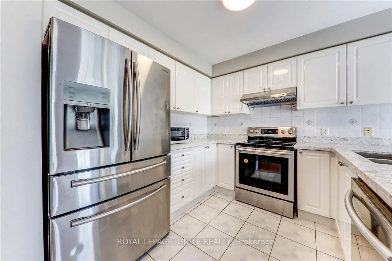 32 Tansley Crescent