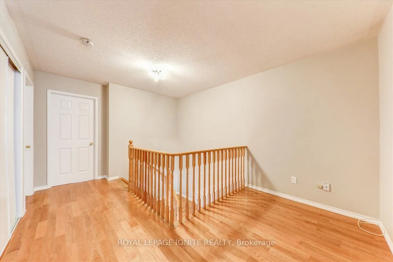 32 Tansley Crescent