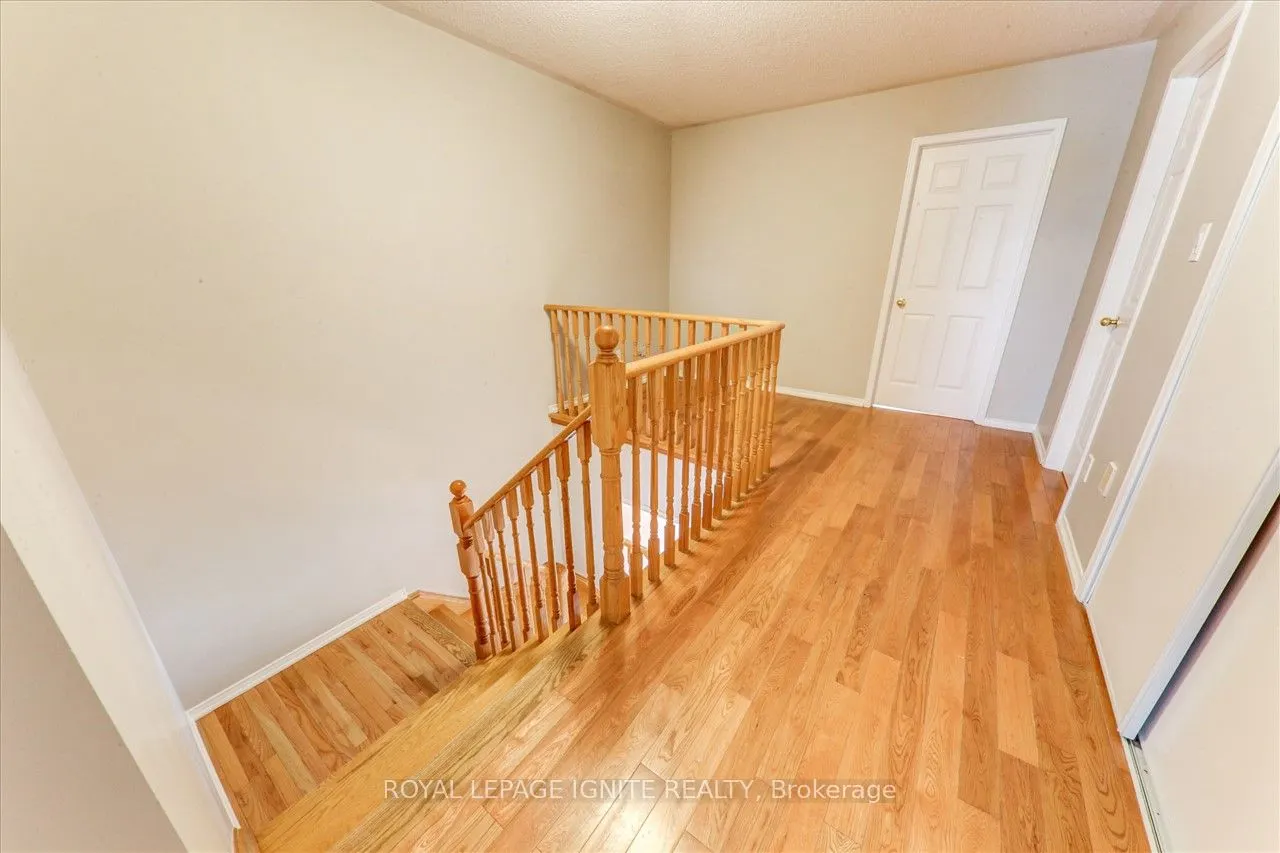 32 Tansley Crescent