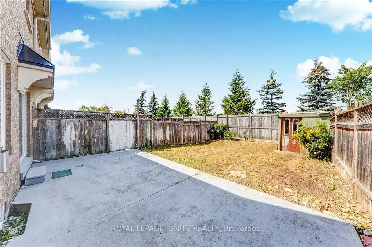32 Tansley Crescent