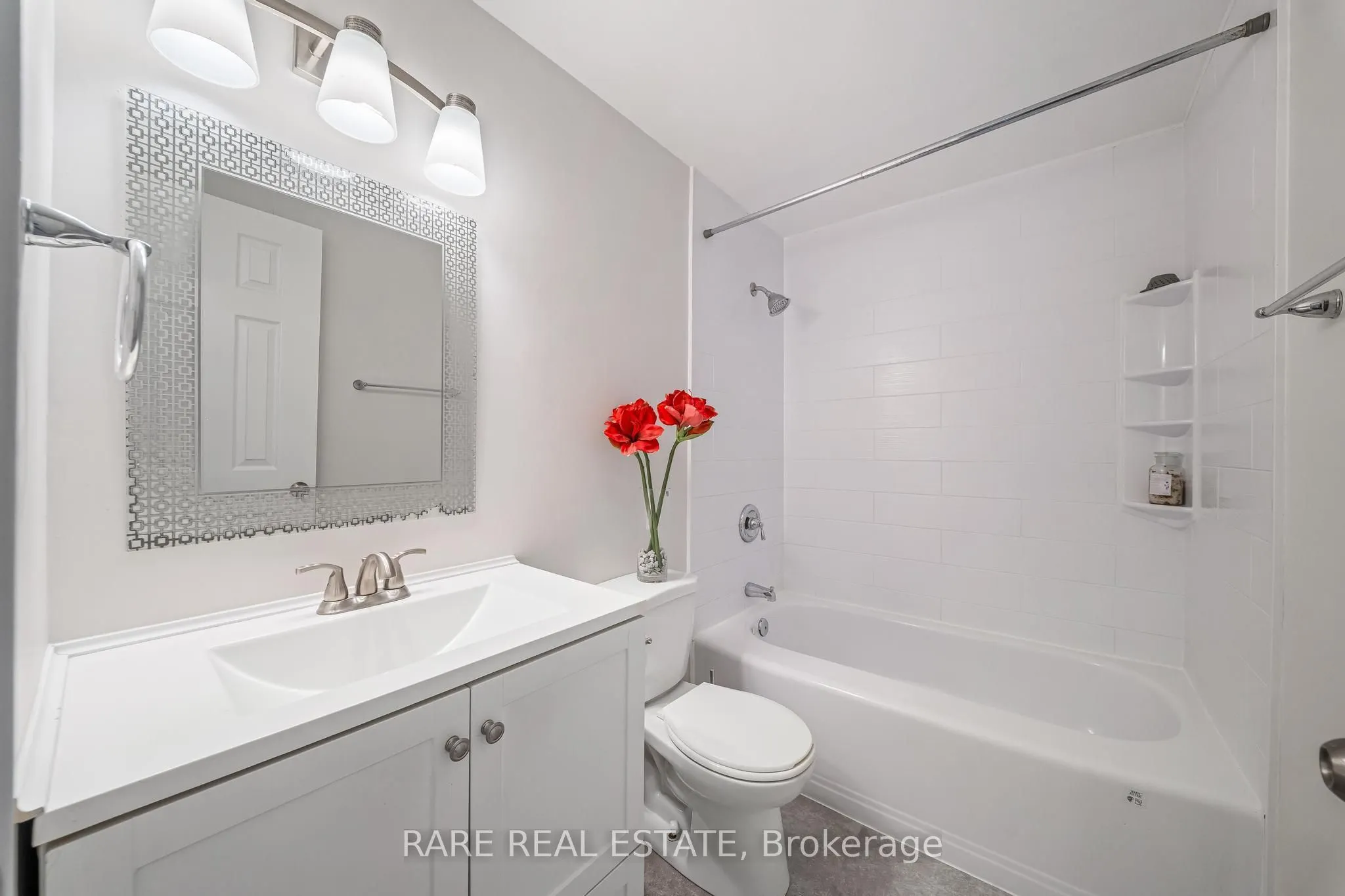 221 Ormond Drive #18